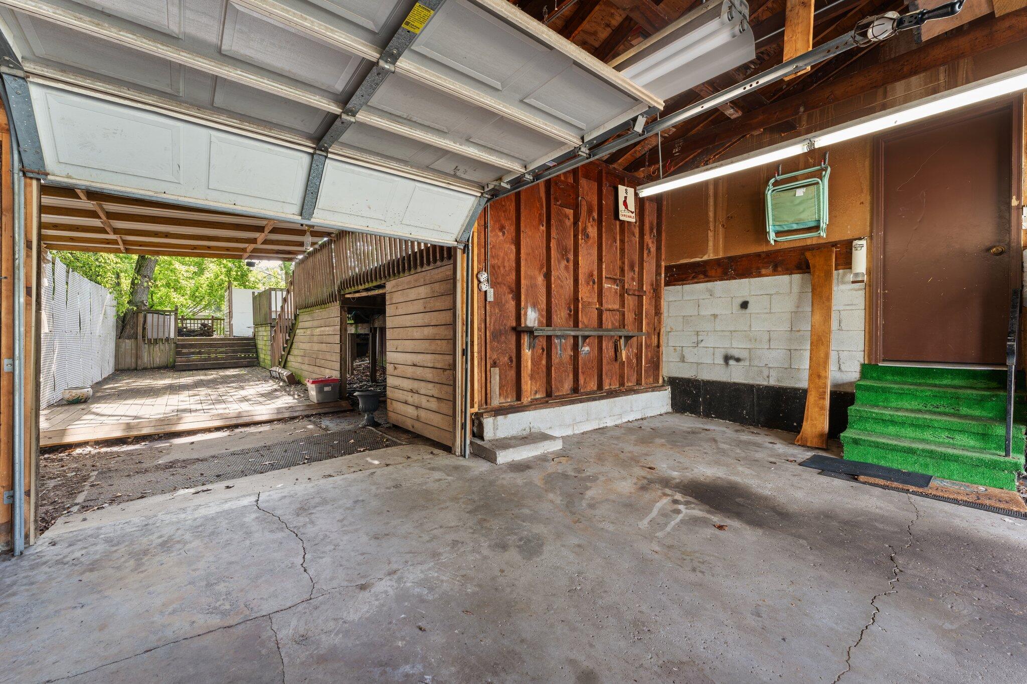 2547 Laurel Court