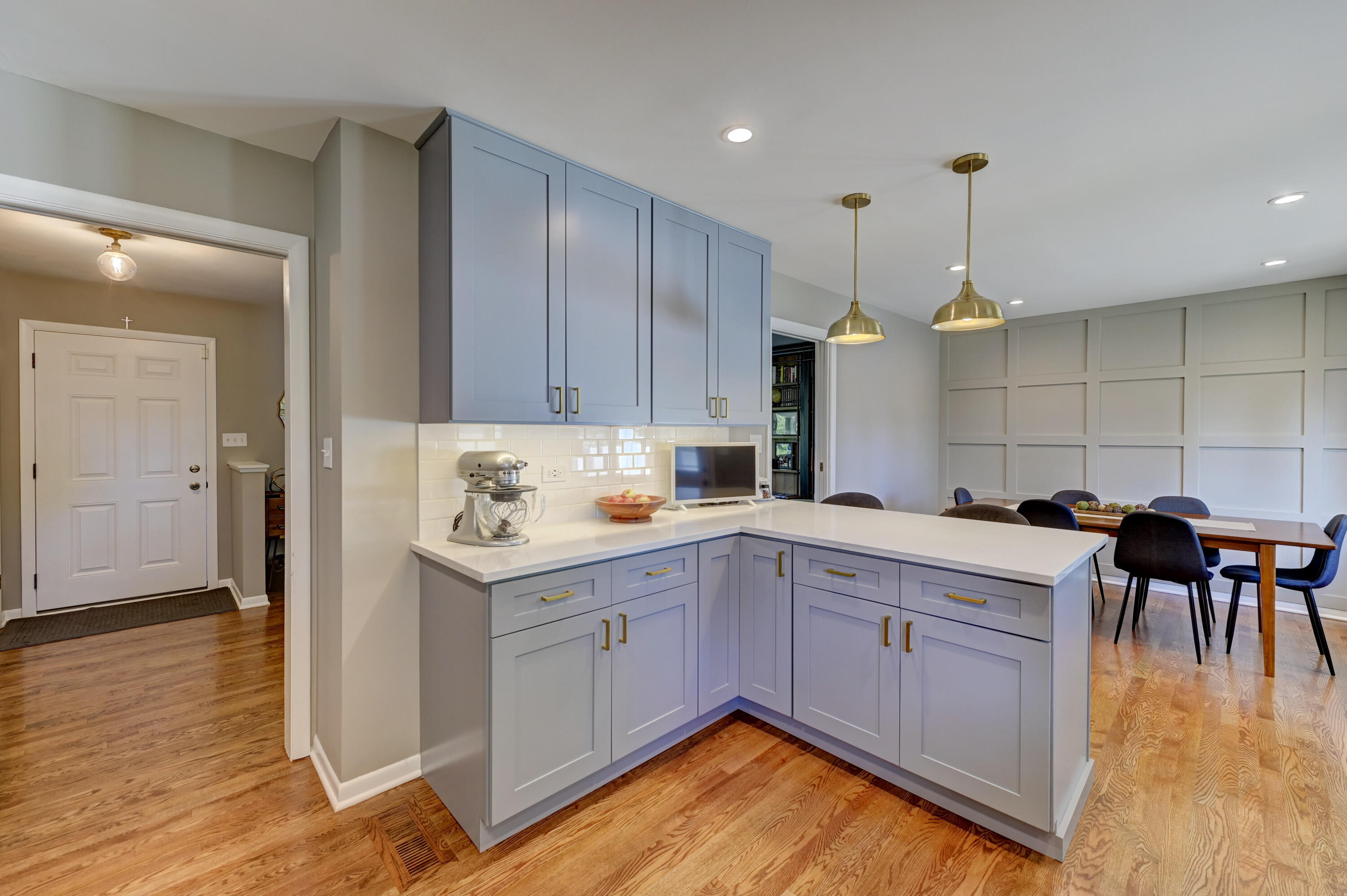 1824 Oriole Drive
