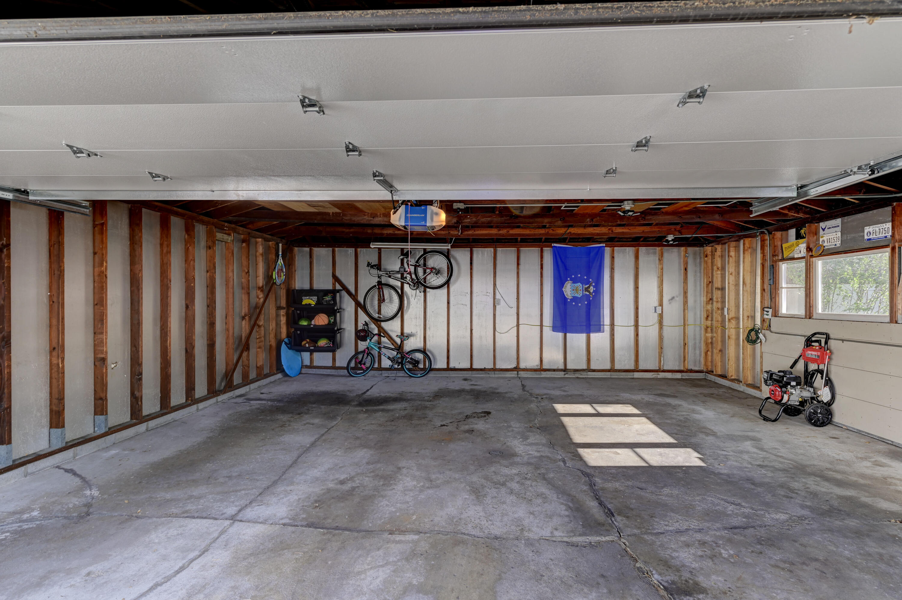 1824 Oriole Drive