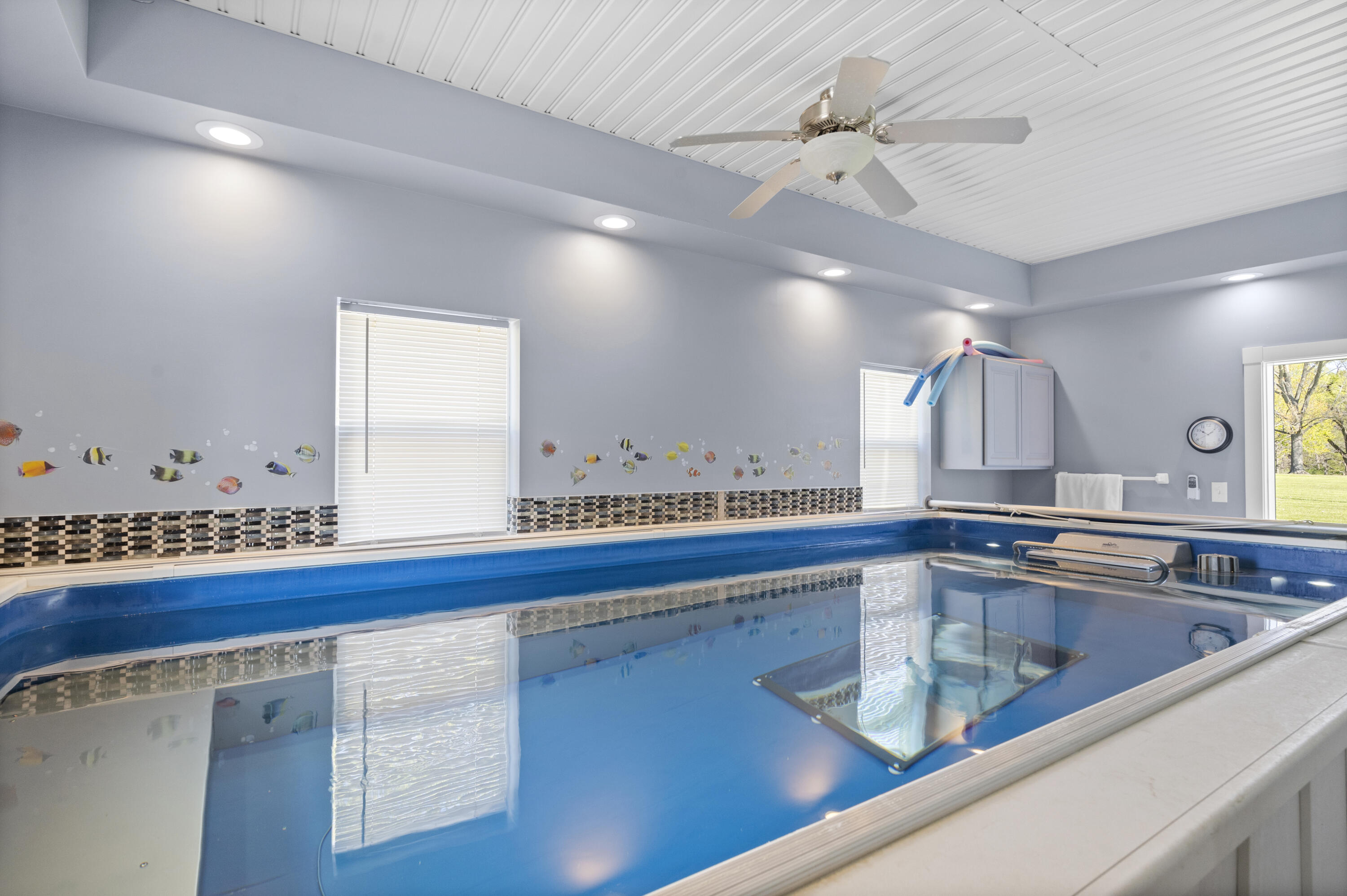 17188 White Oak Avenue