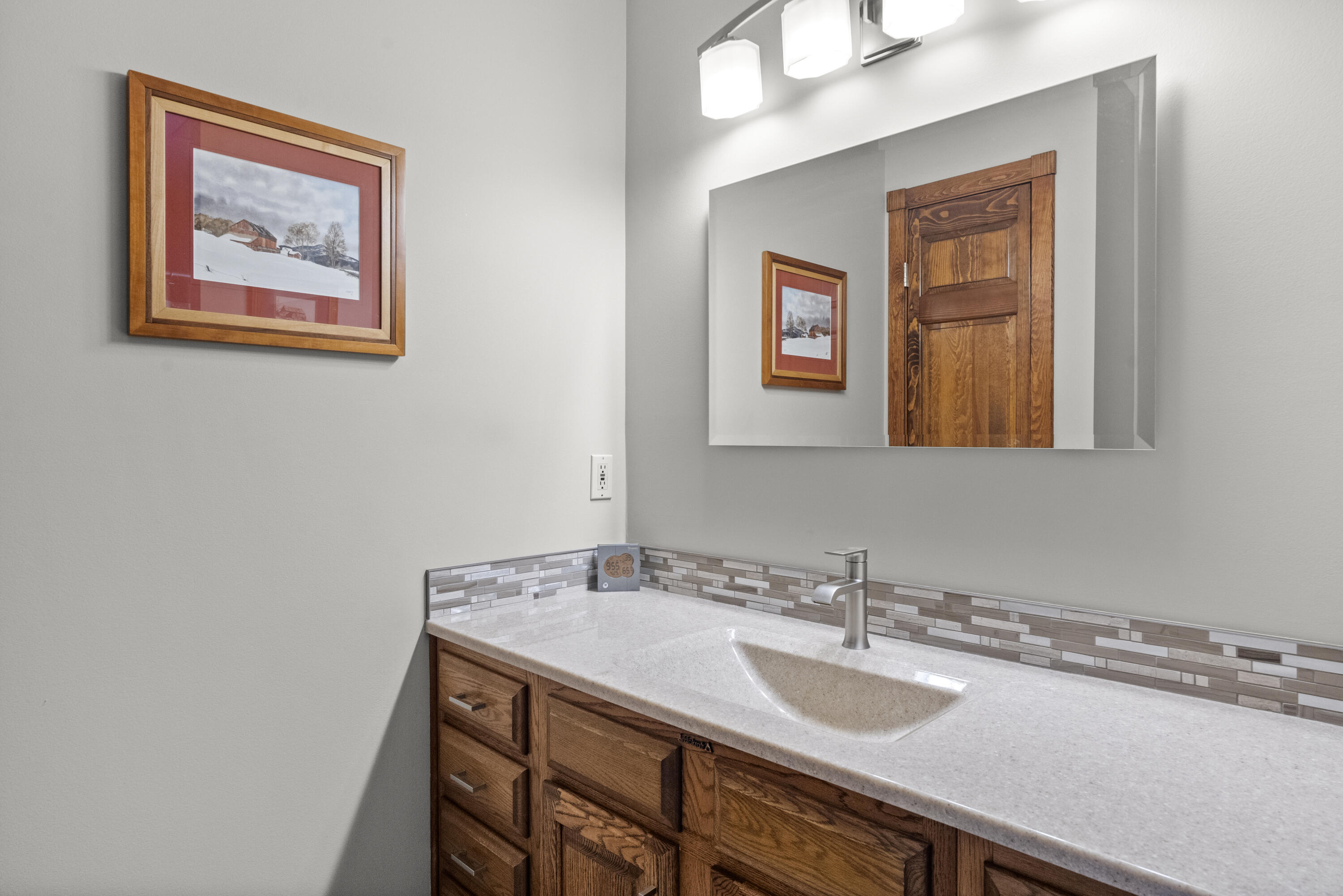 17188 White Oak Avenue