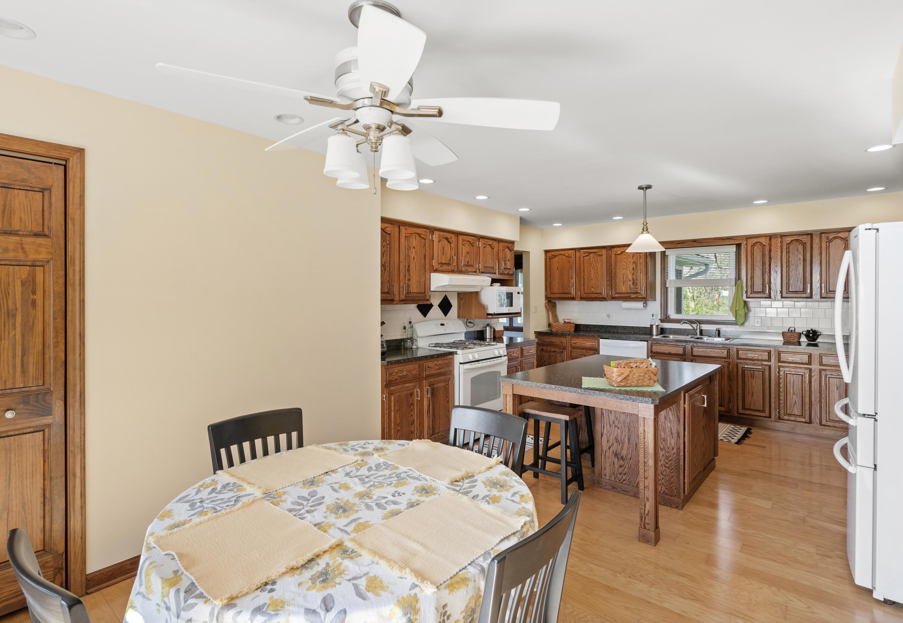 17188 White Oak Avenue