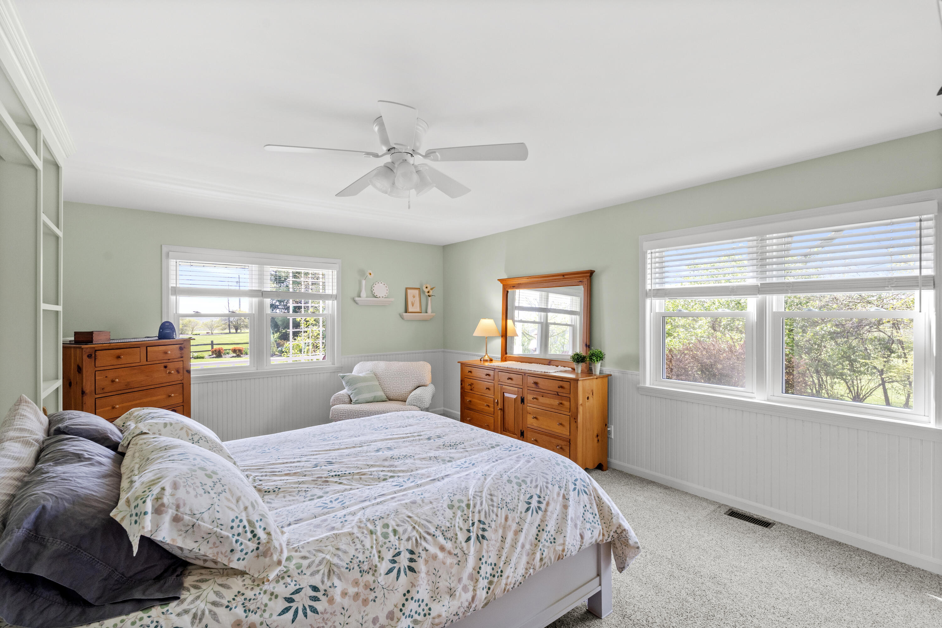 17188 White Oak Avenue