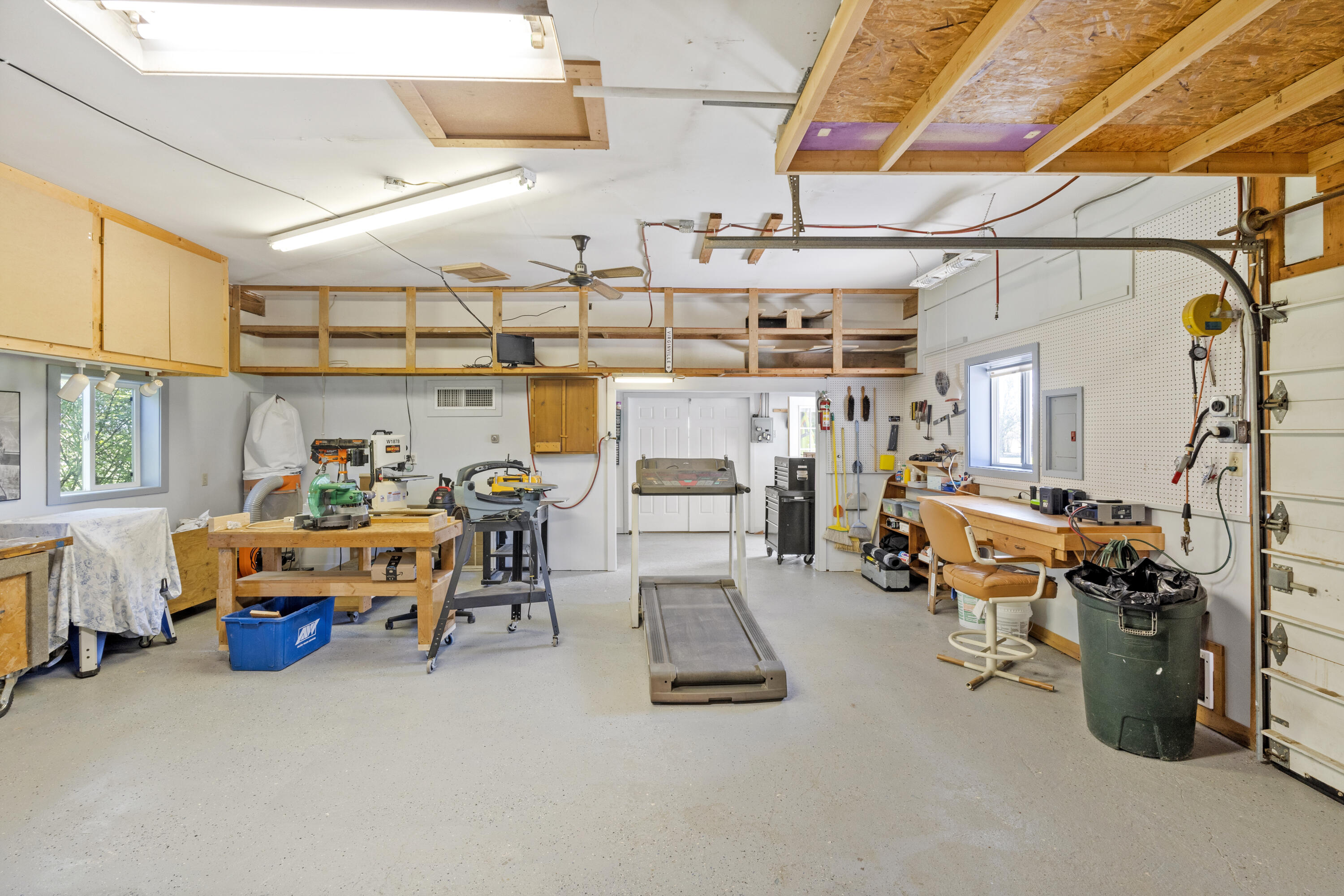 17188 White Oak Avenue