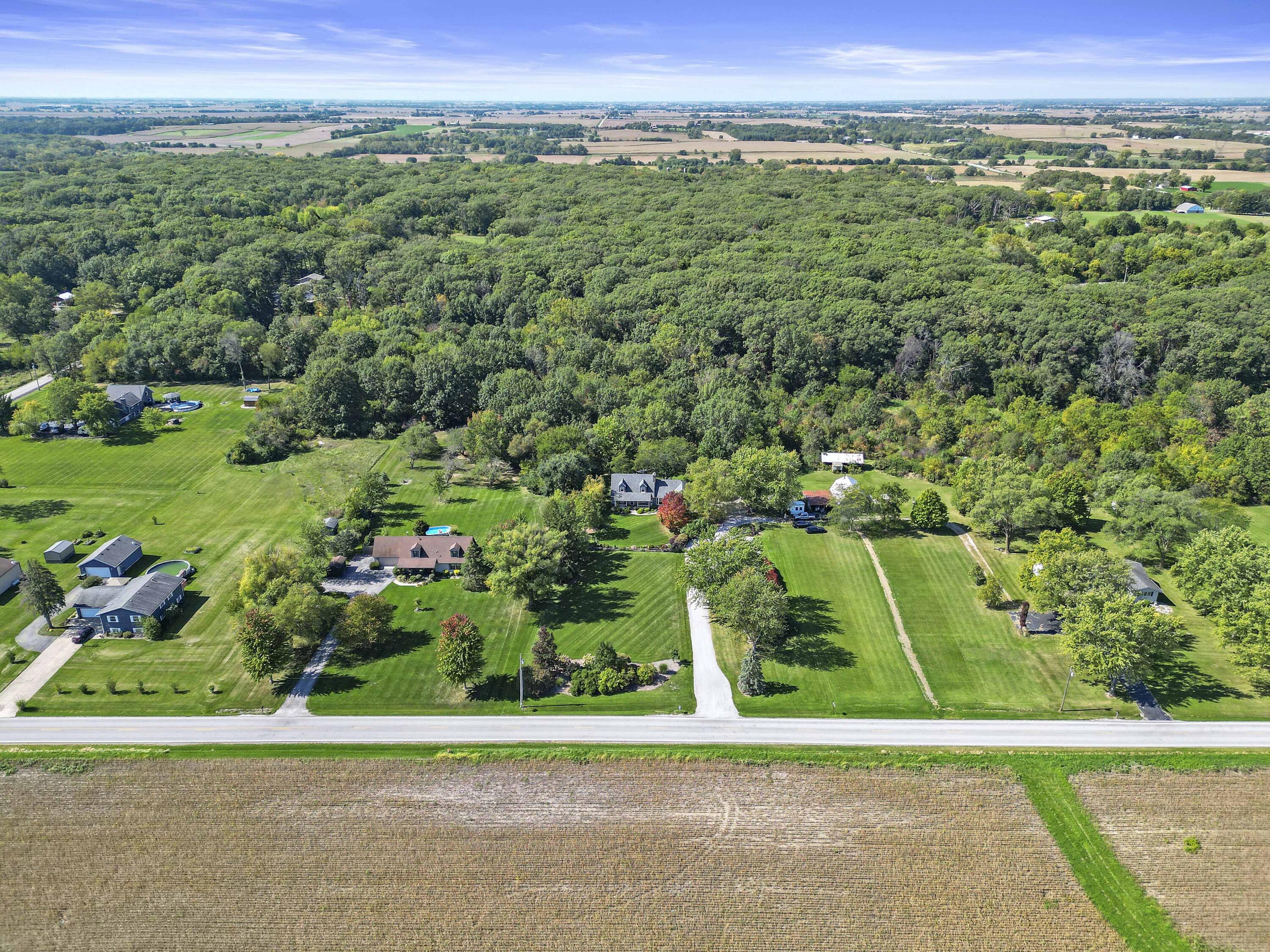 17188 White Oak Avenue