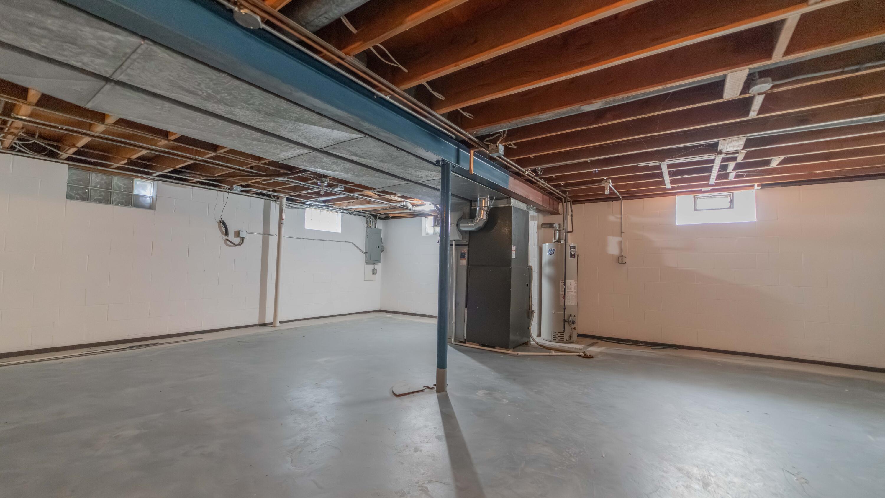 8119 Kooy Drive