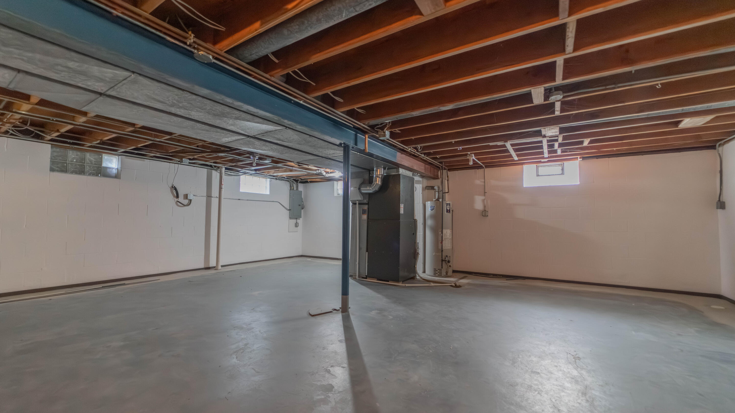 8119 Kooy Drive