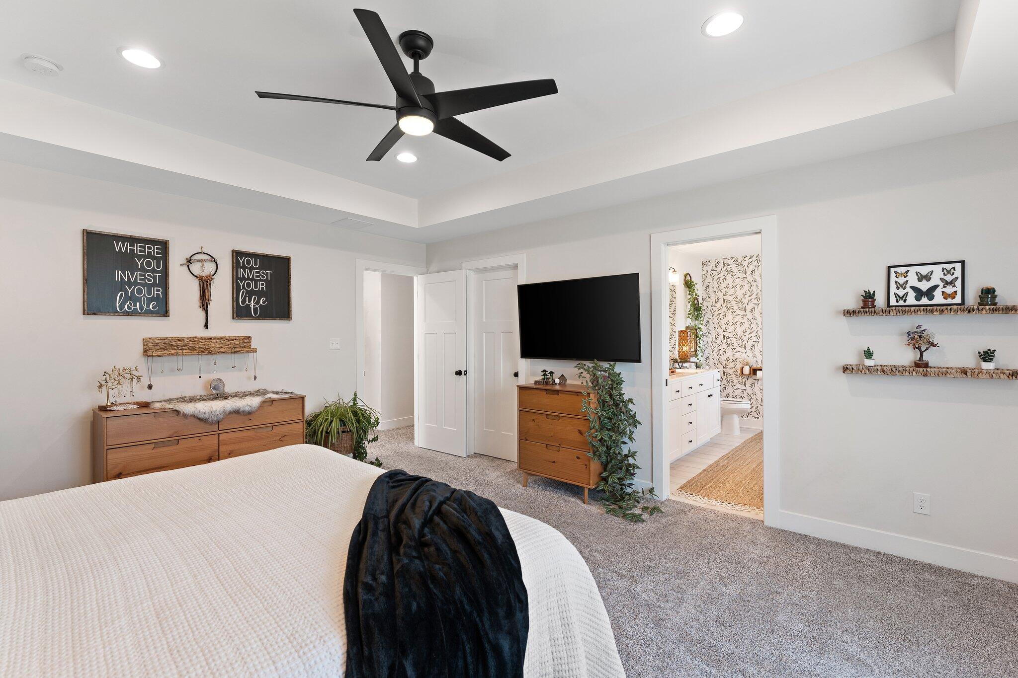 11060 Deer Creek Drive