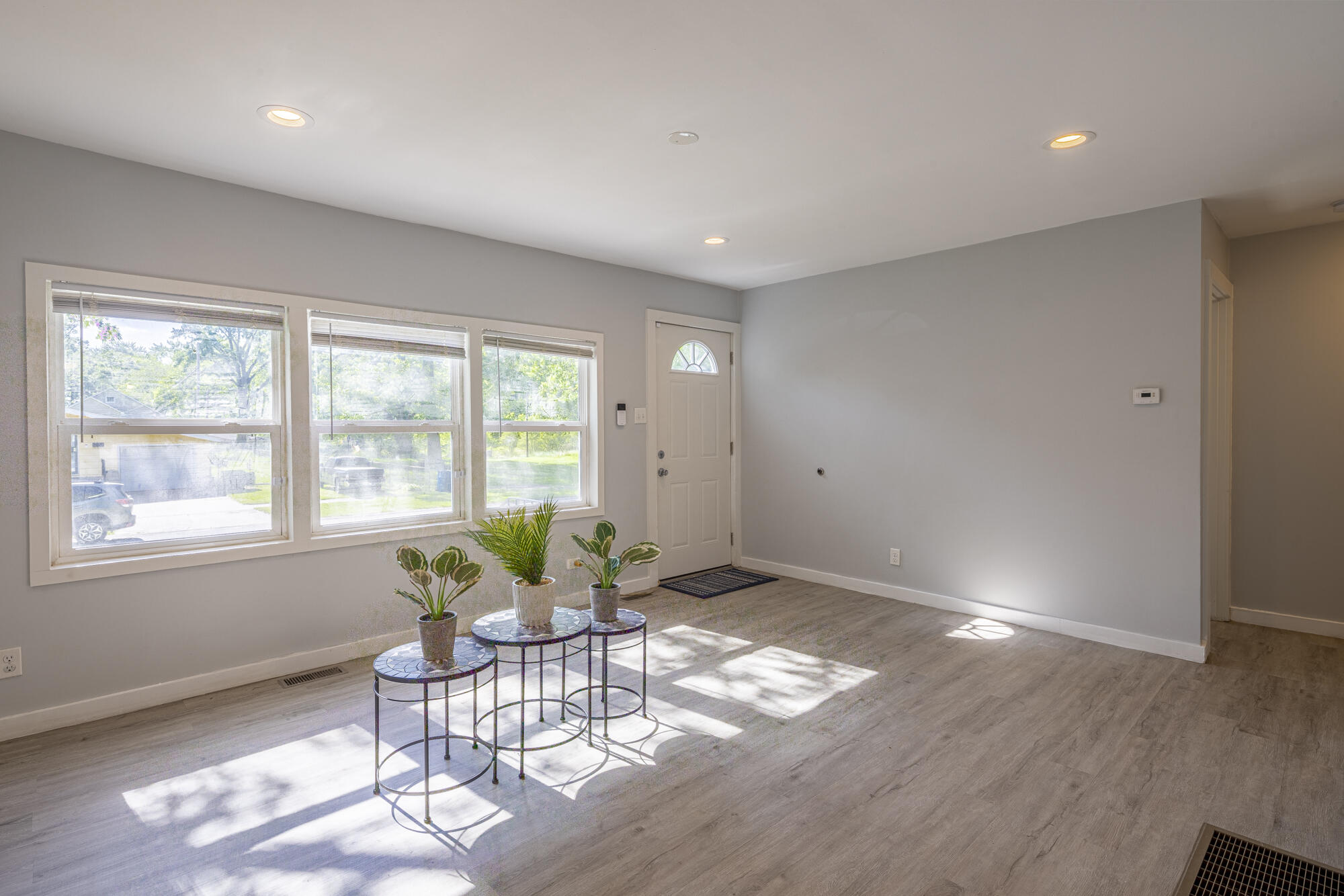 1027-1011 Utah Street Unit: 1027