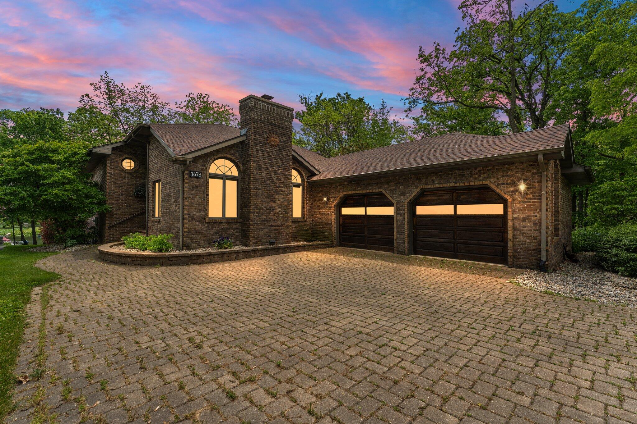 1673 Sunnyslope Drive