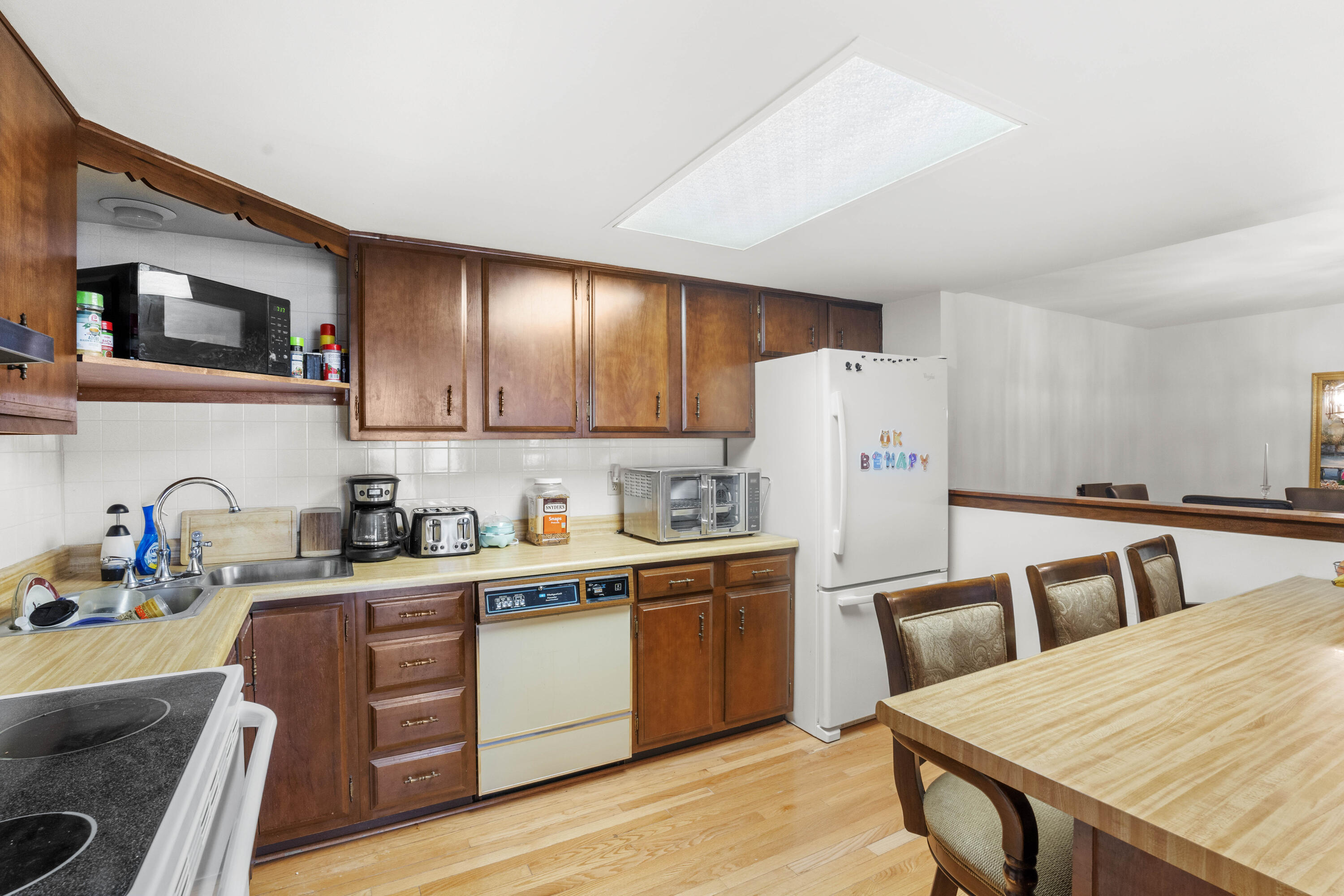 321 Deerpath Drive Unit: 308