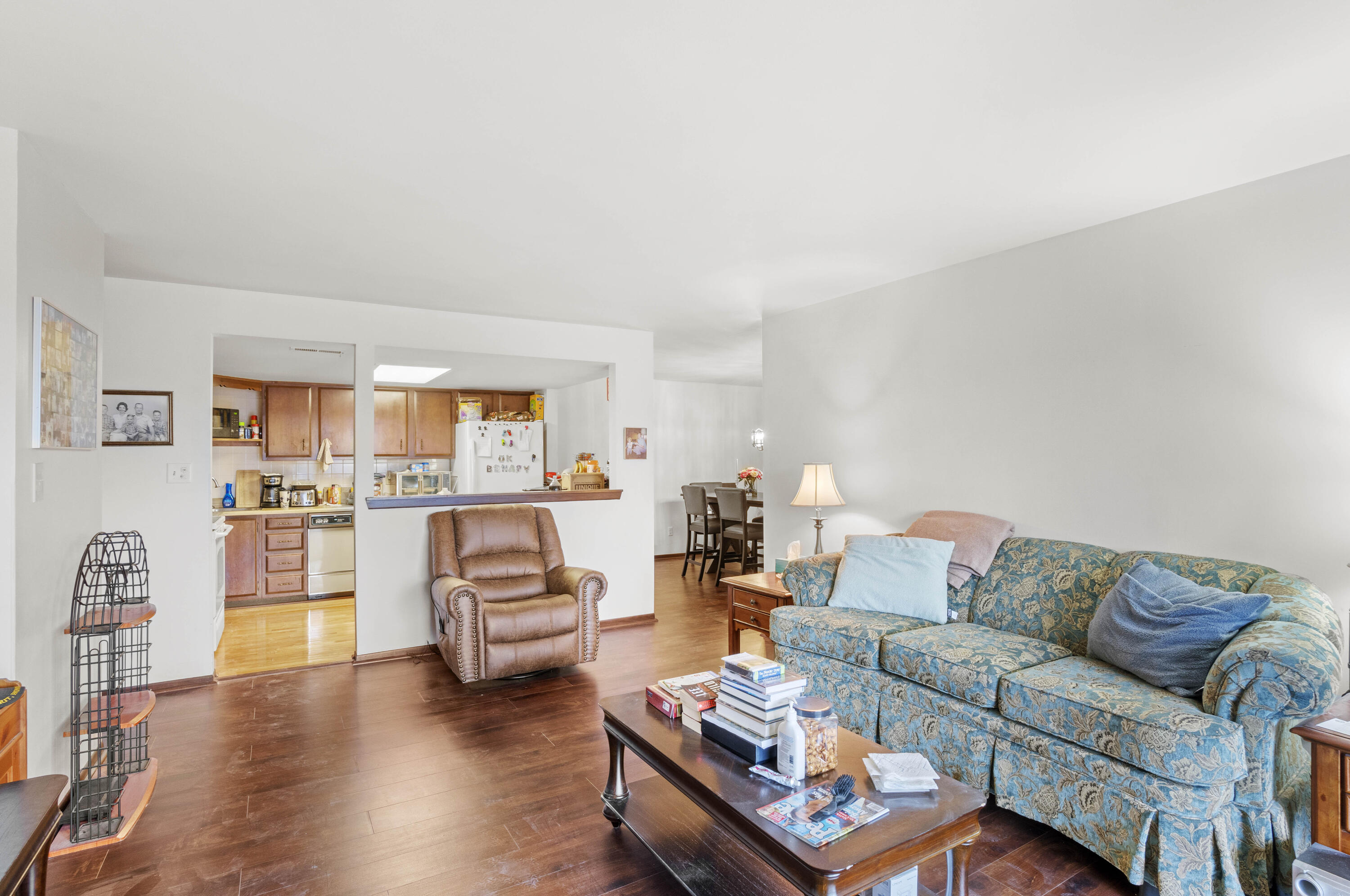 321 Deerpath Drive Unit: 308
