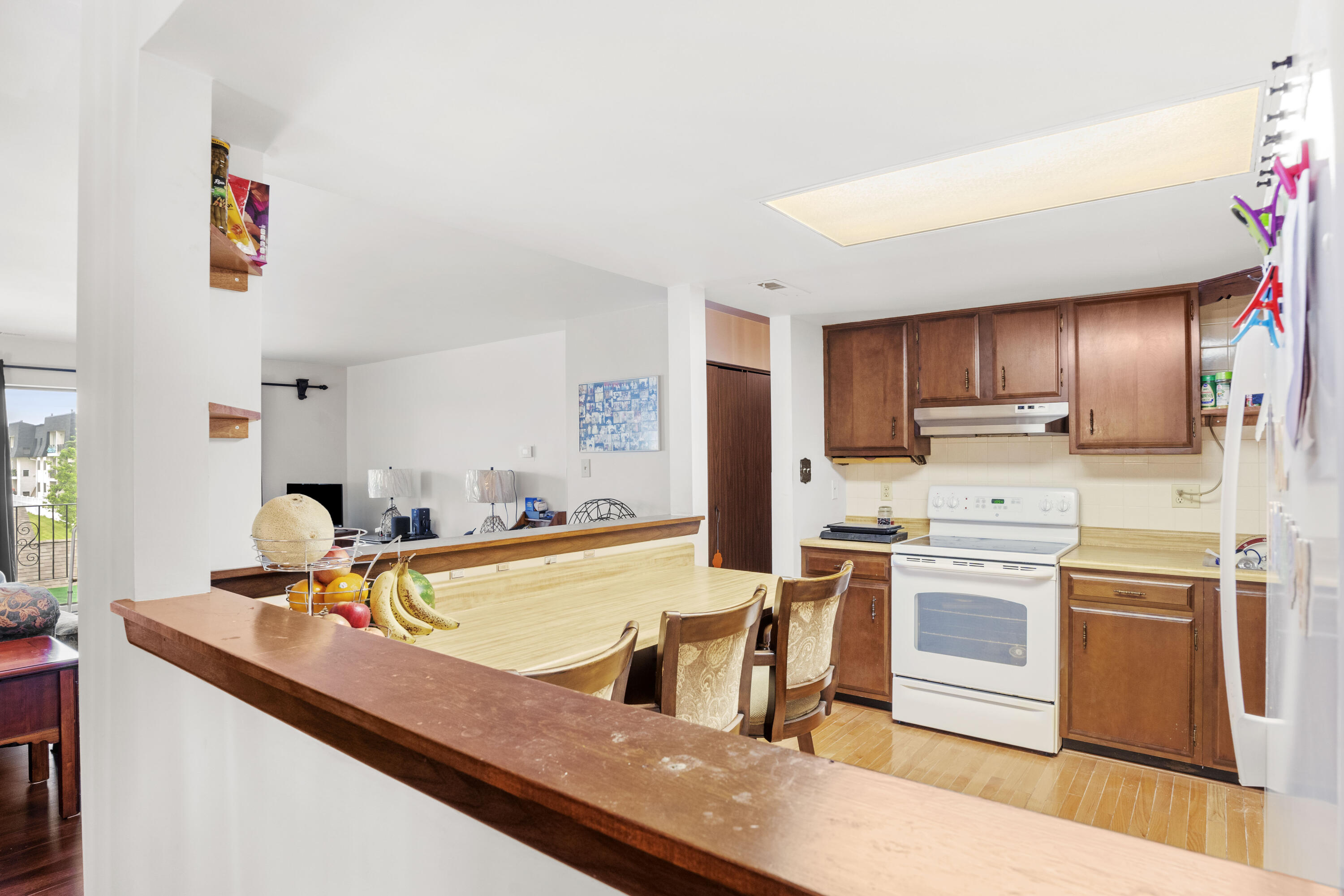 321 Deerpath Drive Unit: 308