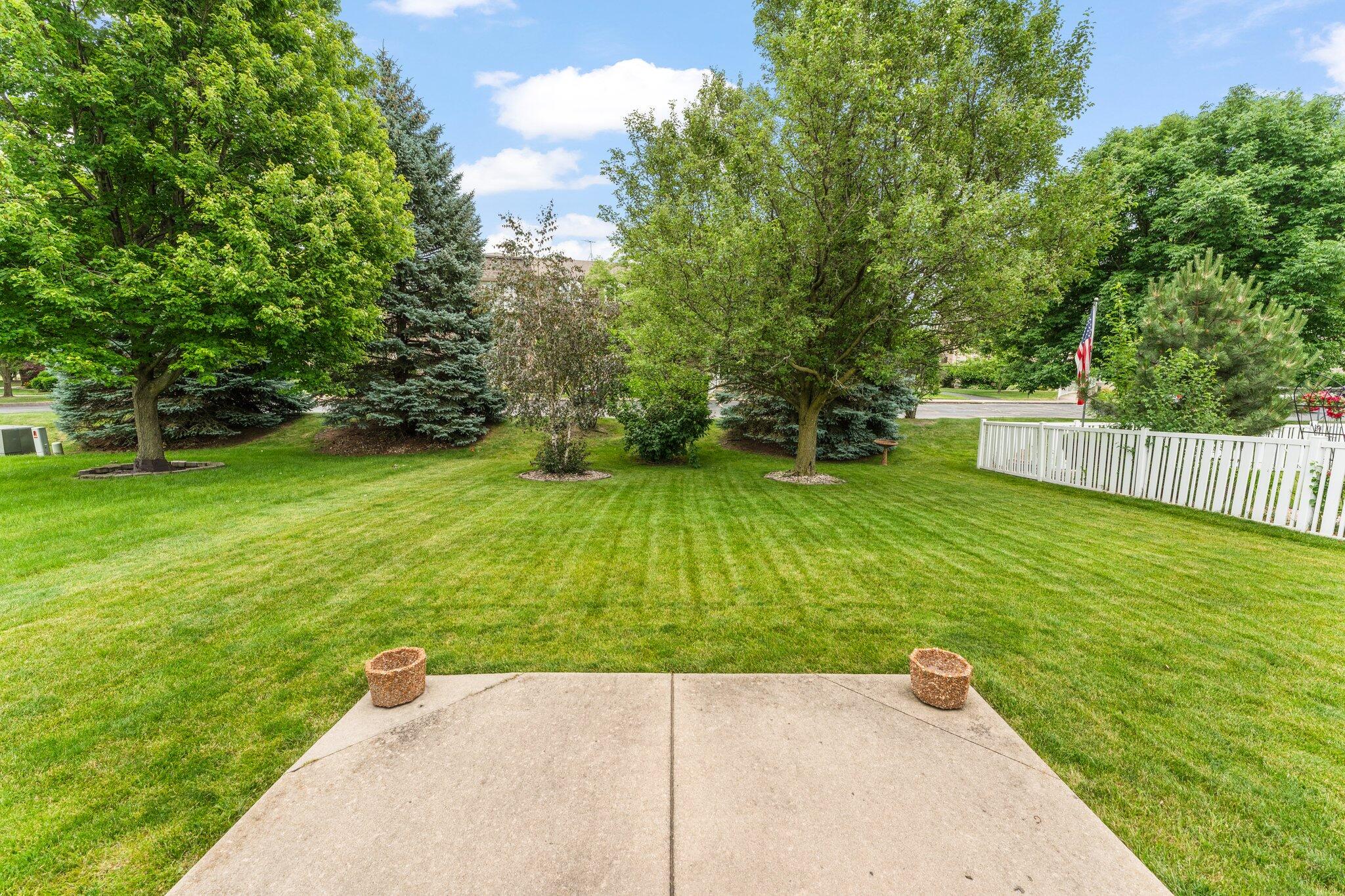 851 Blue Jay Way