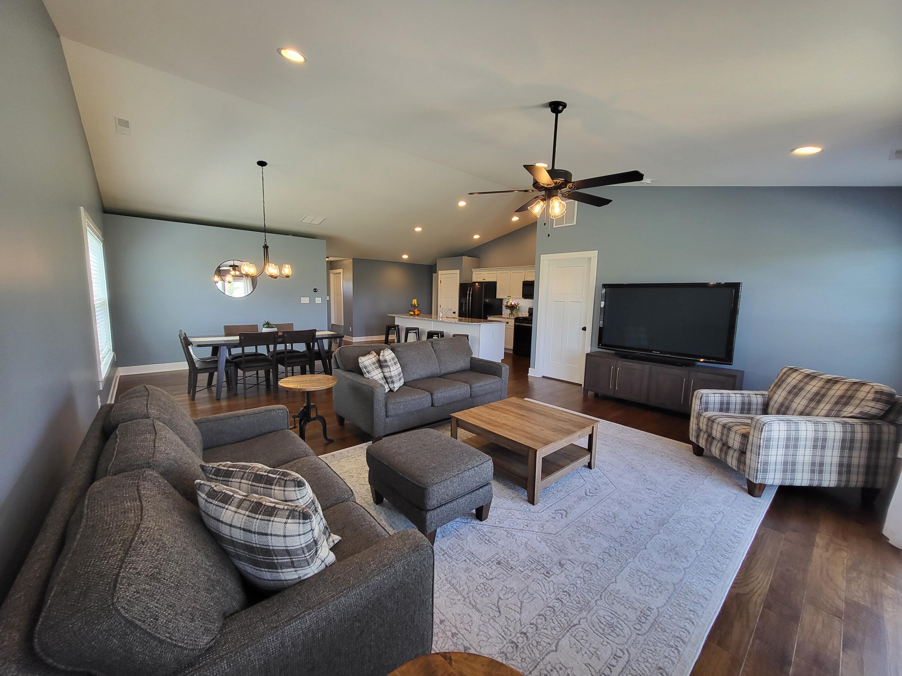 18315 Platinum Drive