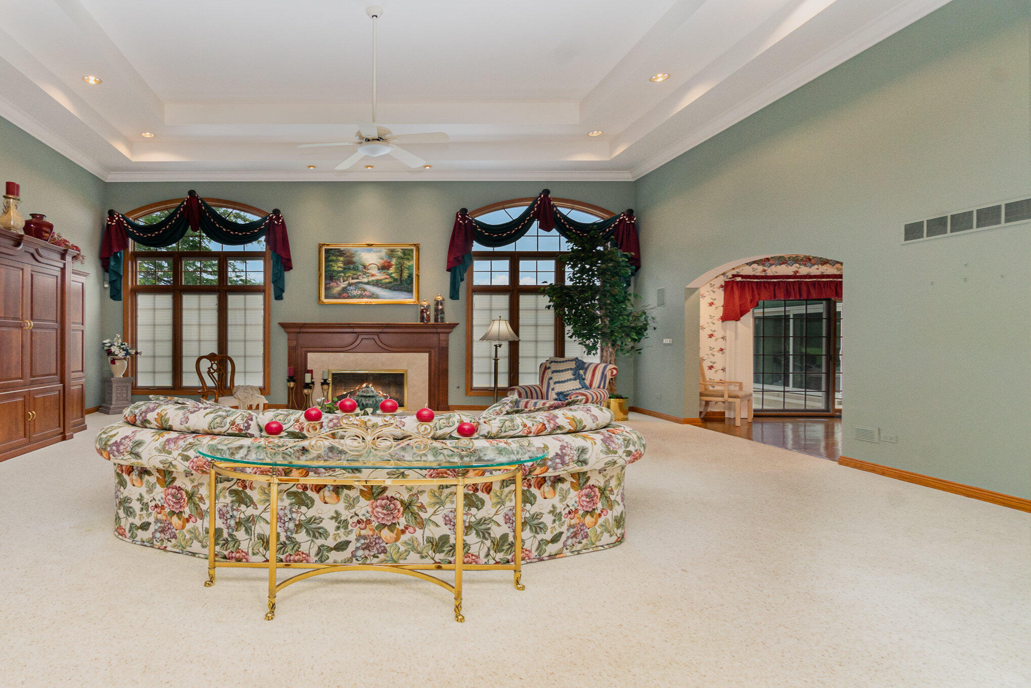 1033 Perthshire Lane