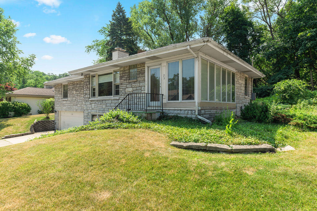25 Diana Road