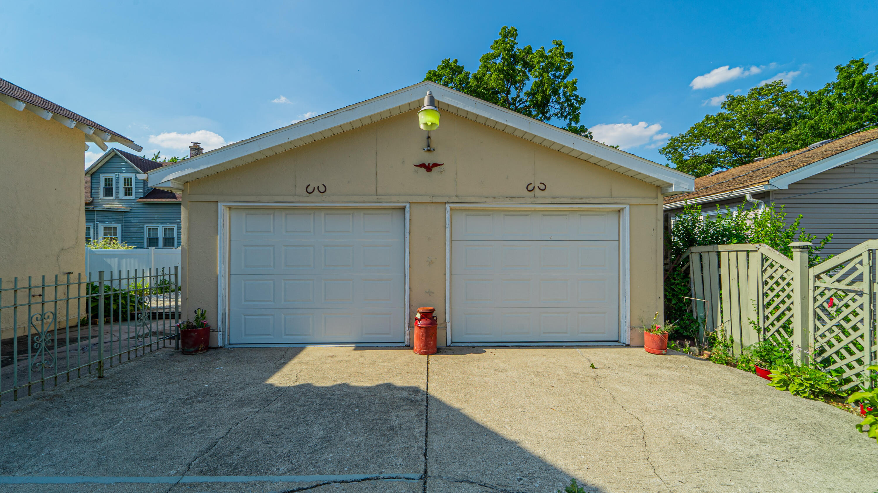 100 N Jackson Street