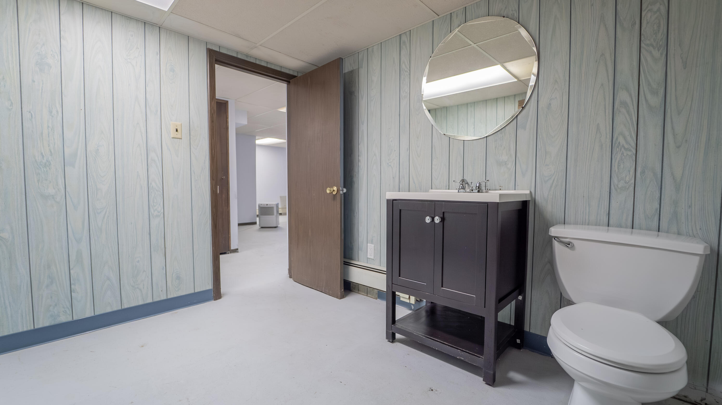 100 N Jackson Street