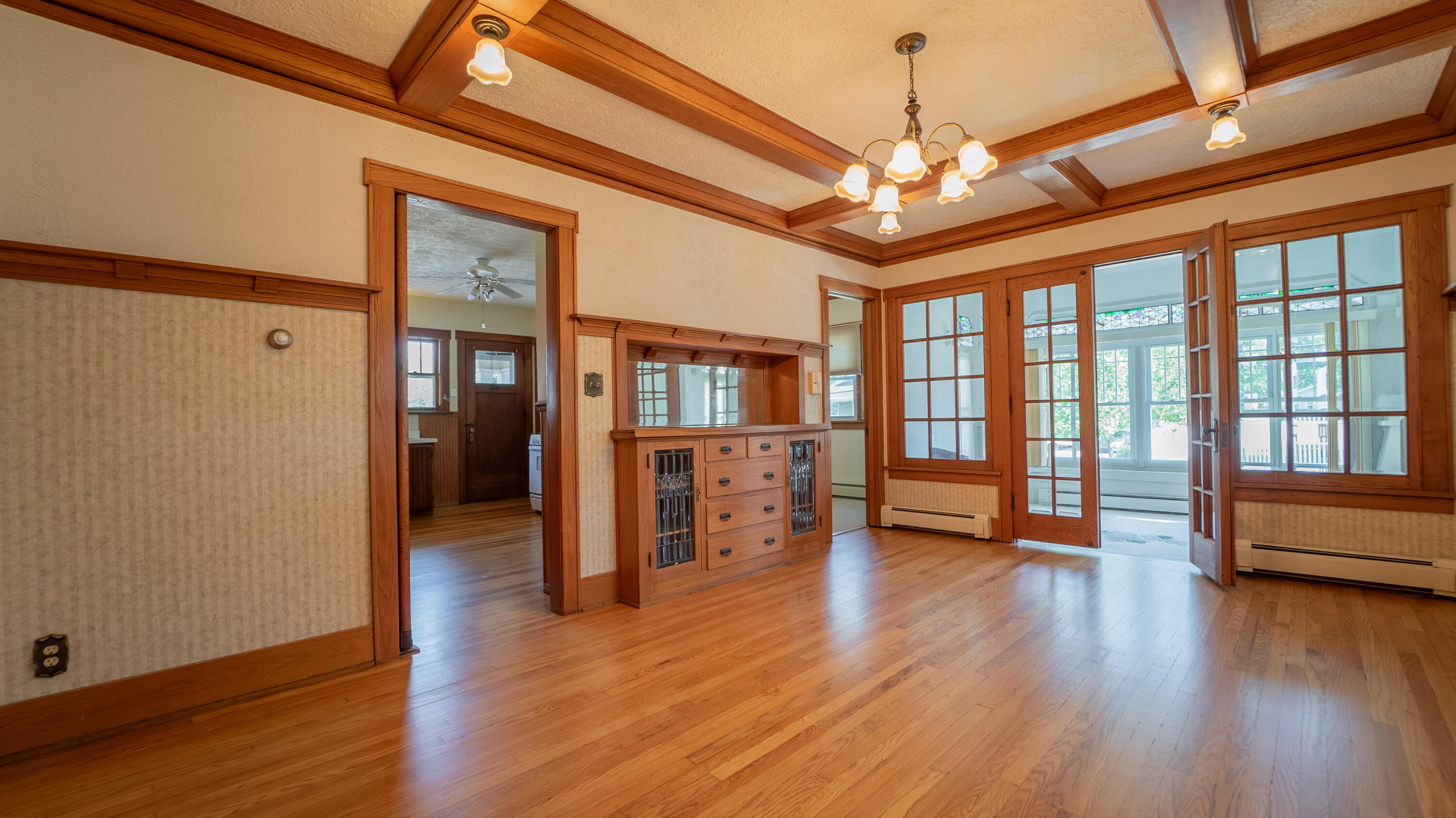 100 N Jackson Street