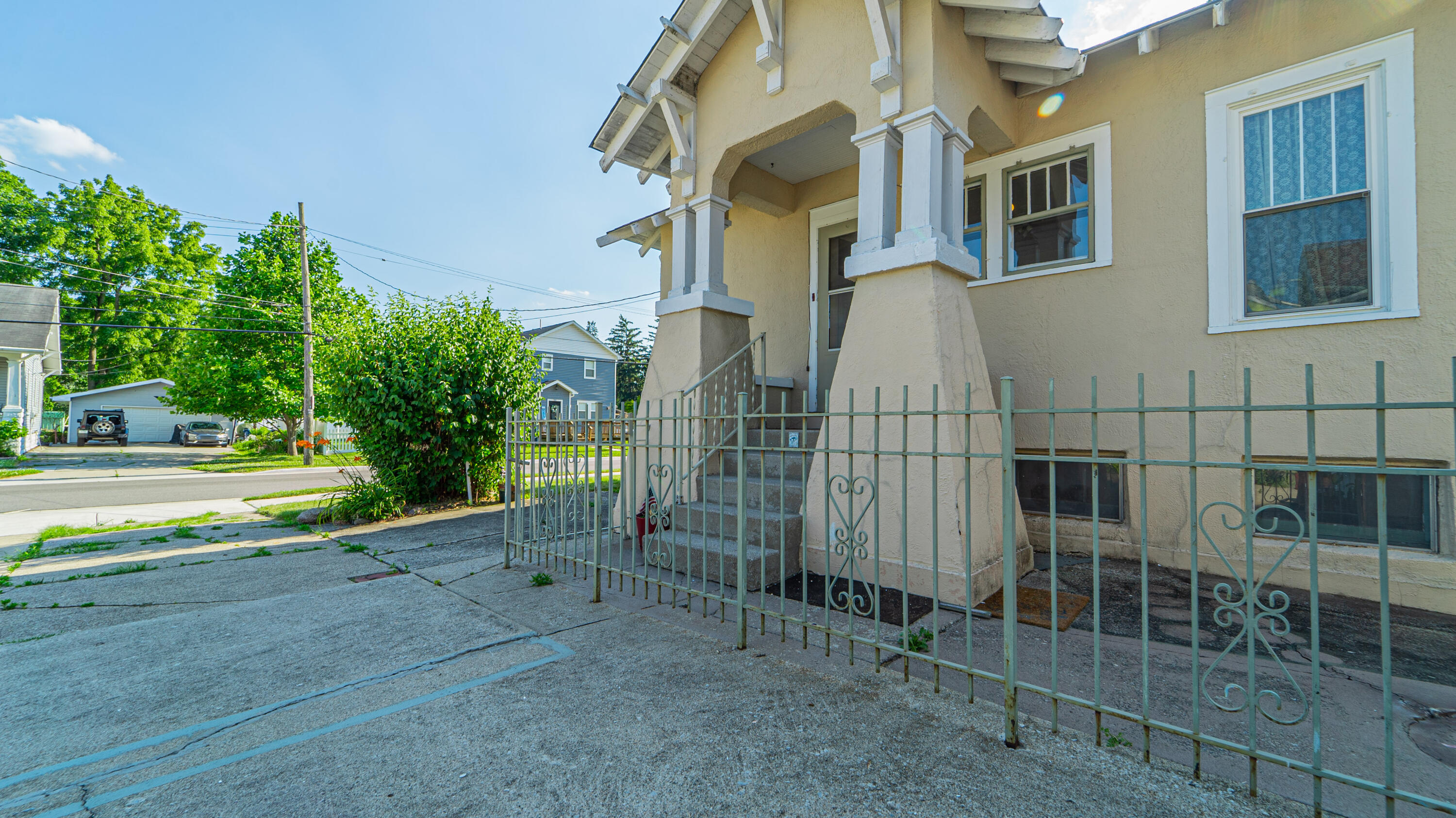 100 N Jackson Street