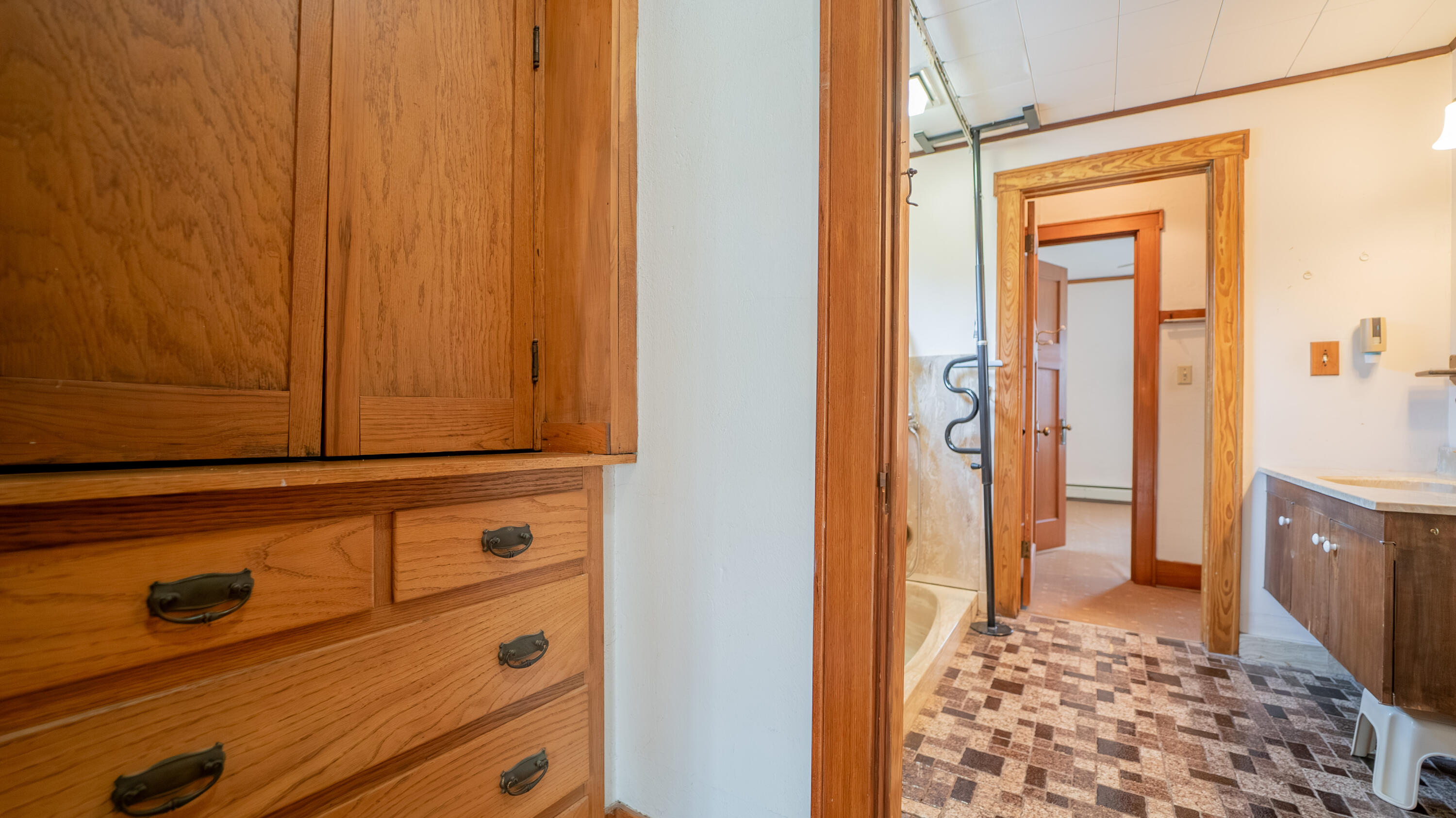 100 N Jackson Street