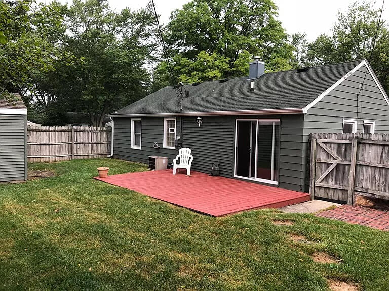 106 Henderlong Pkwy