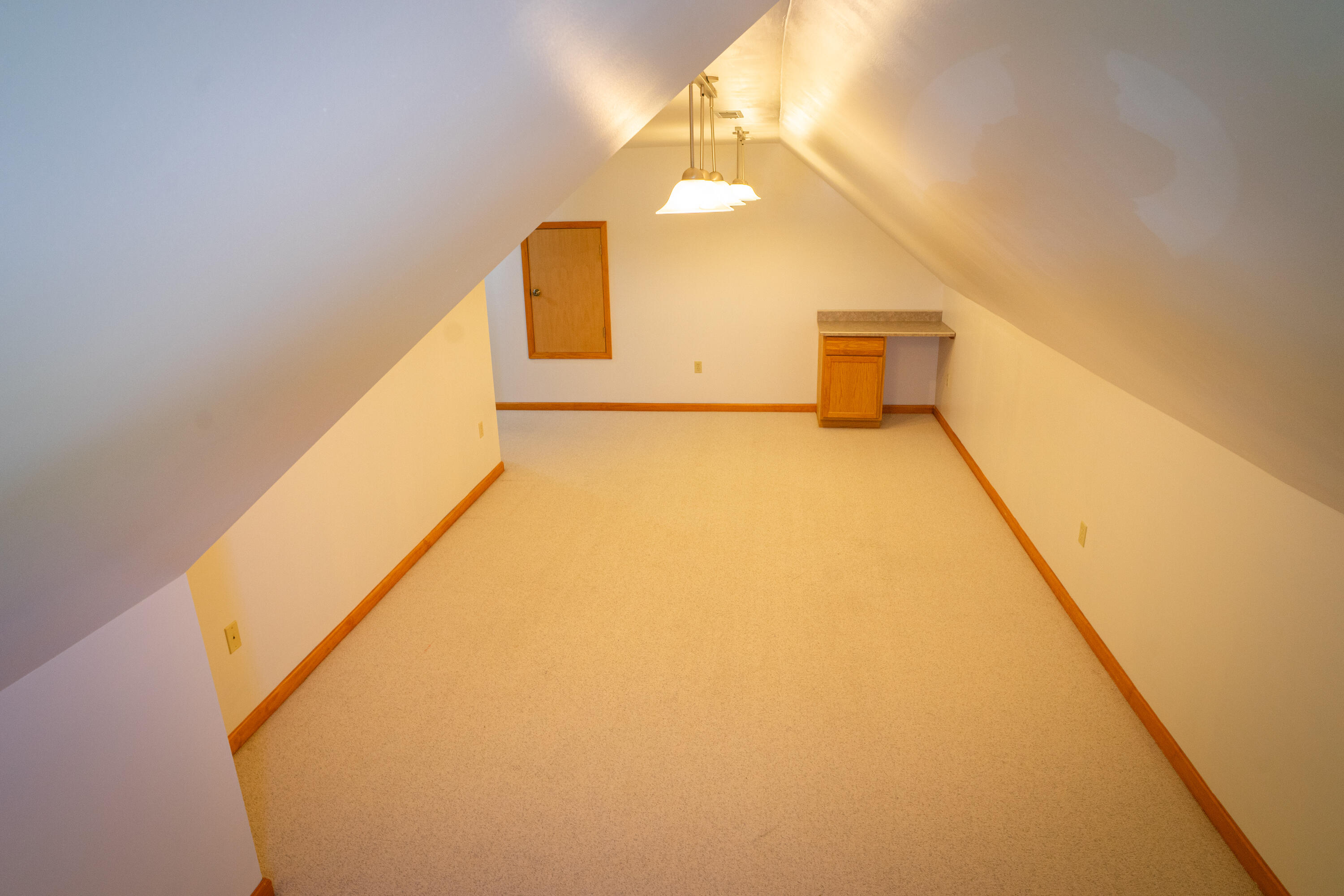 906 Saddlebrook Court