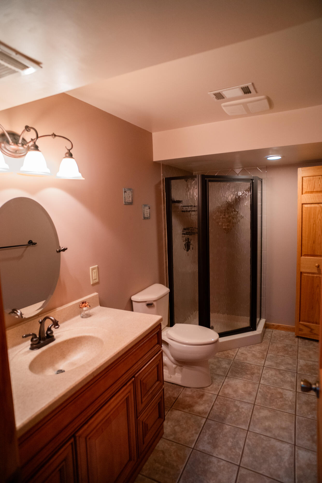 906 Saddlebrook Court