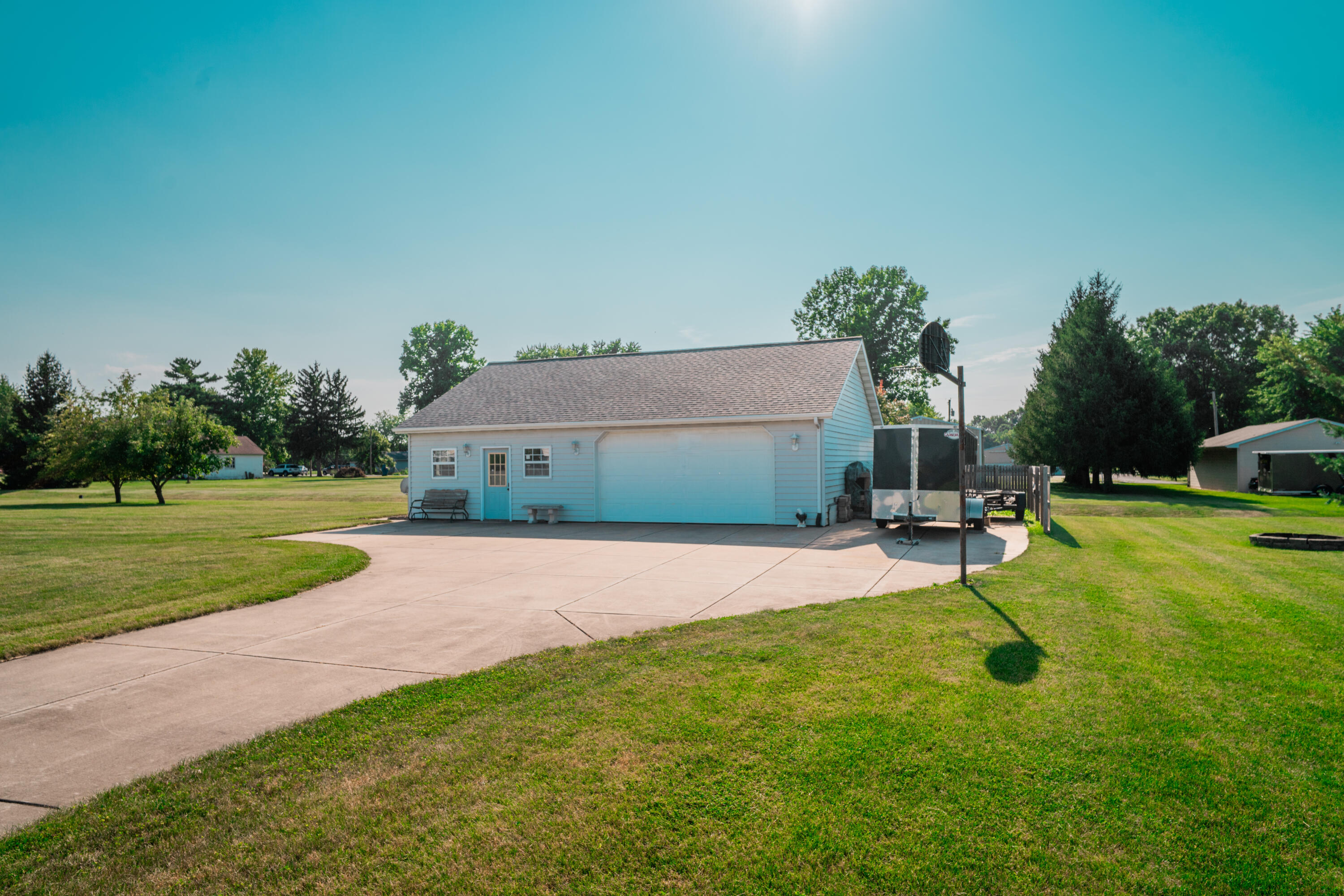 906 Saddlebrook Court