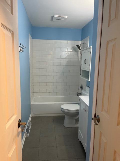 3328 W 79th Place