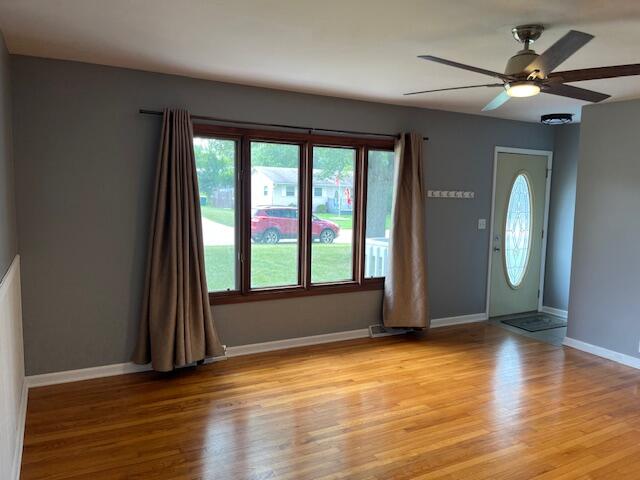 3328 W 79th Place