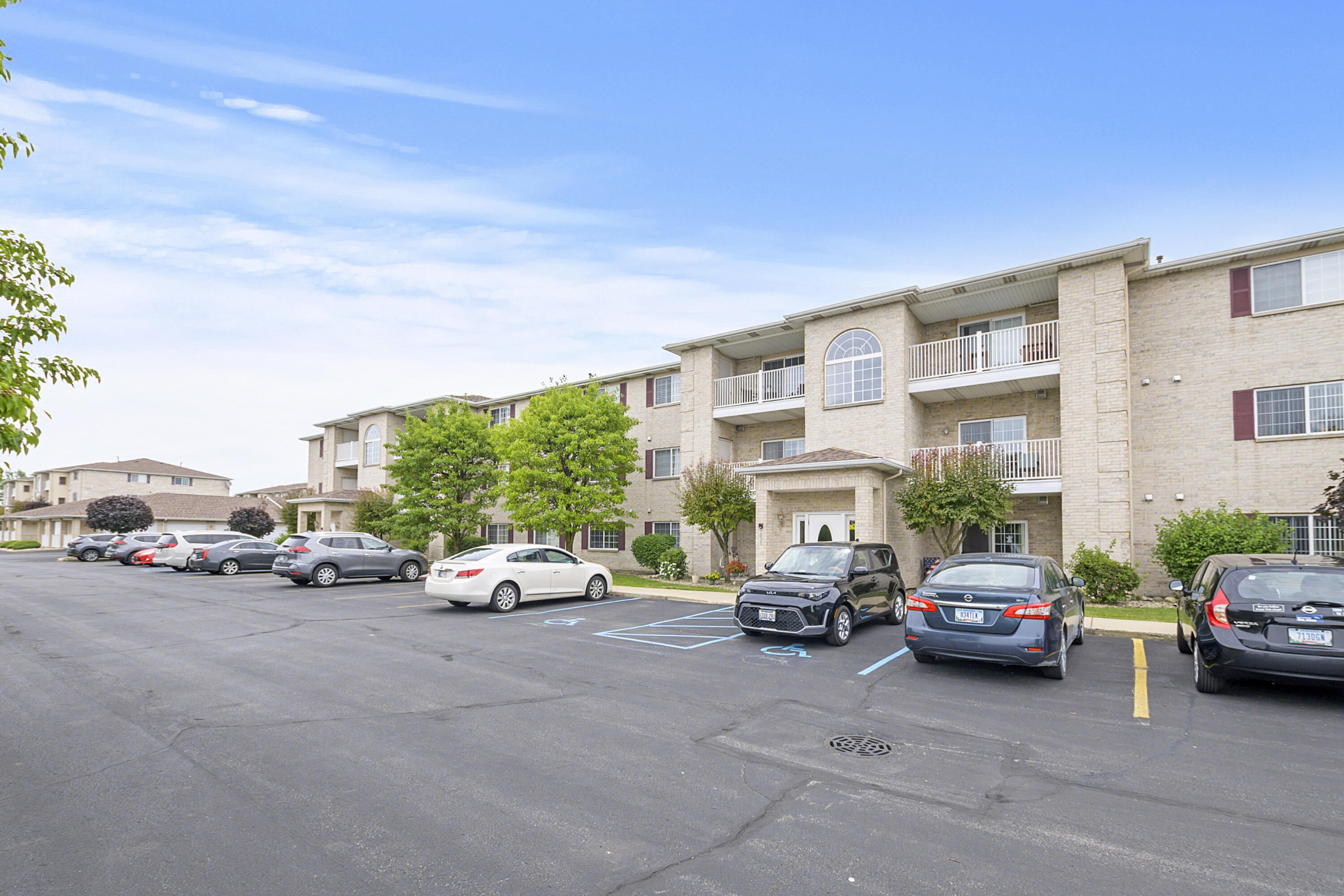 2021 W 75th Place Unit: 35