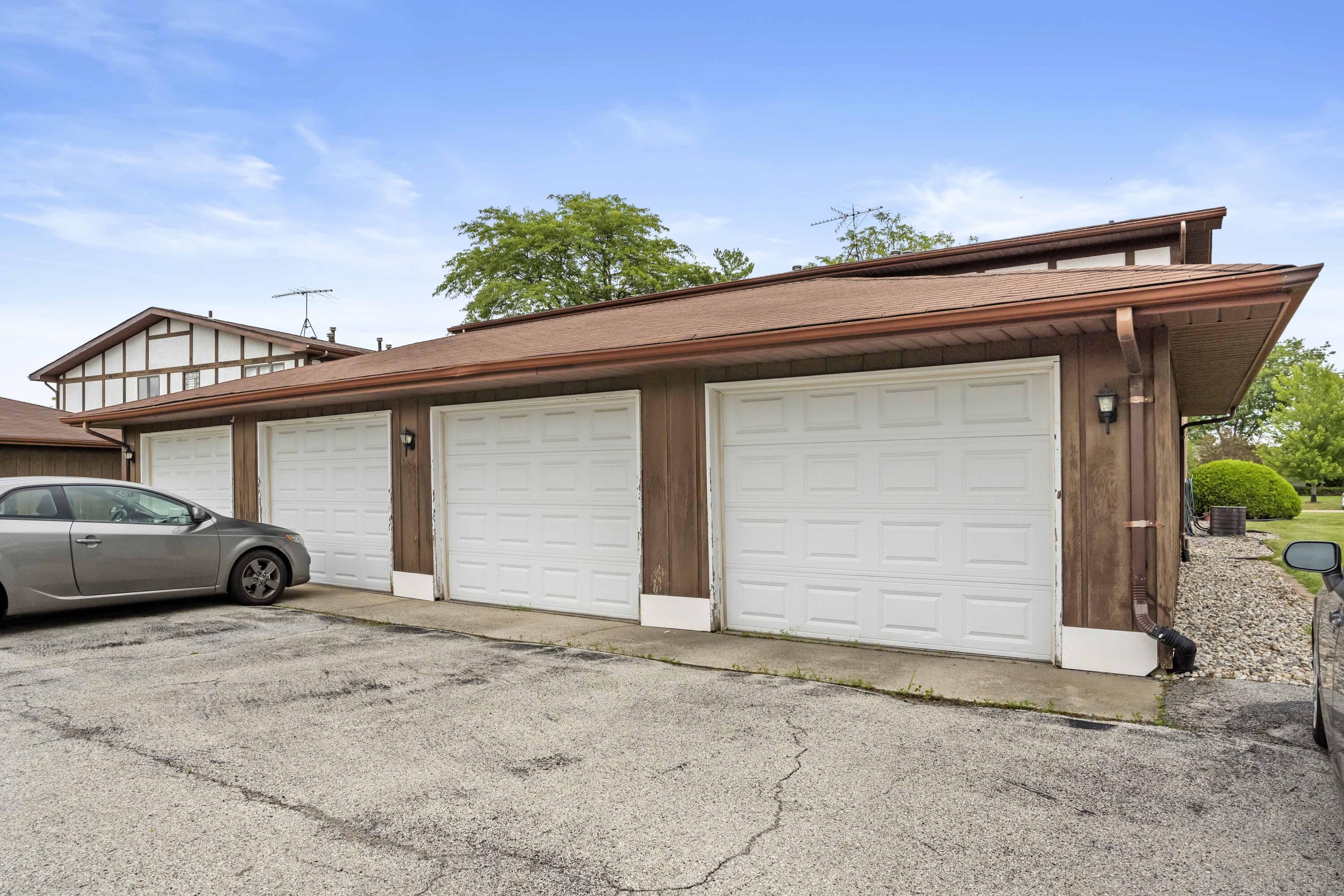 108 Plum Creek Drive Unit: 2N