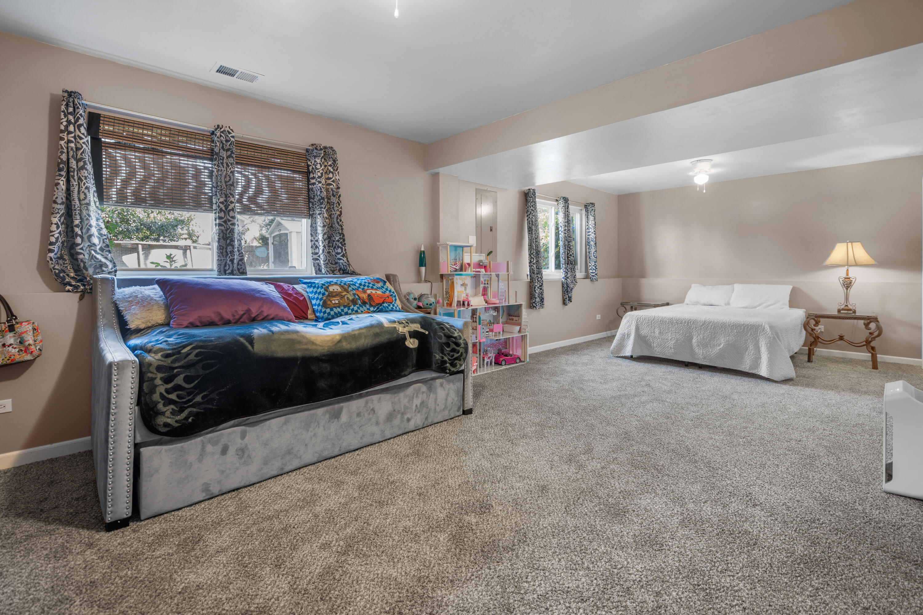7495 Kestrel Street