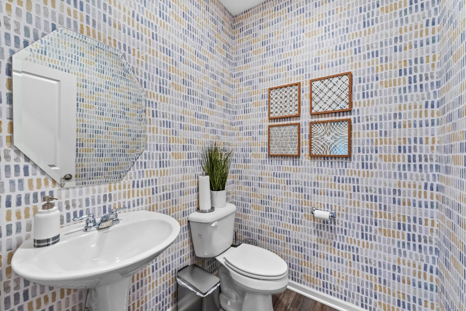 18783 Fleetwood Street