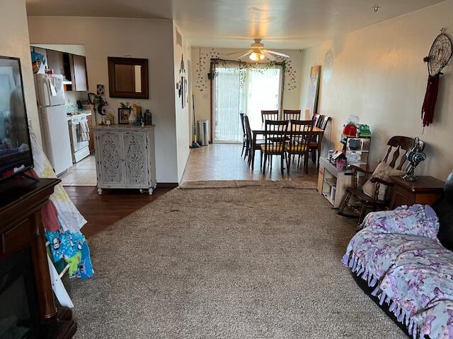 9876-9882 Grant Place