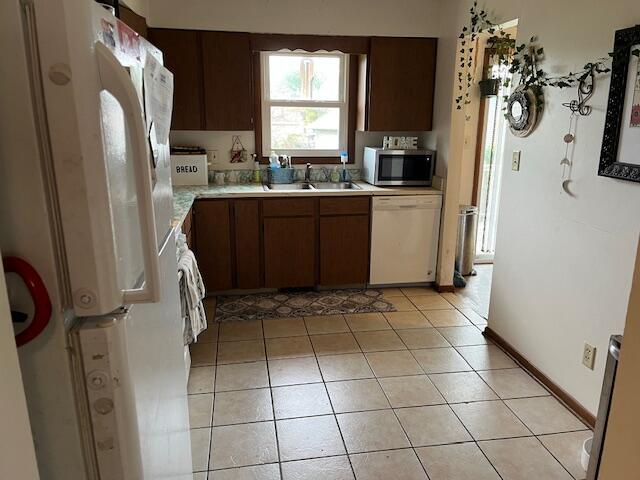 9876-9882 Grant Place