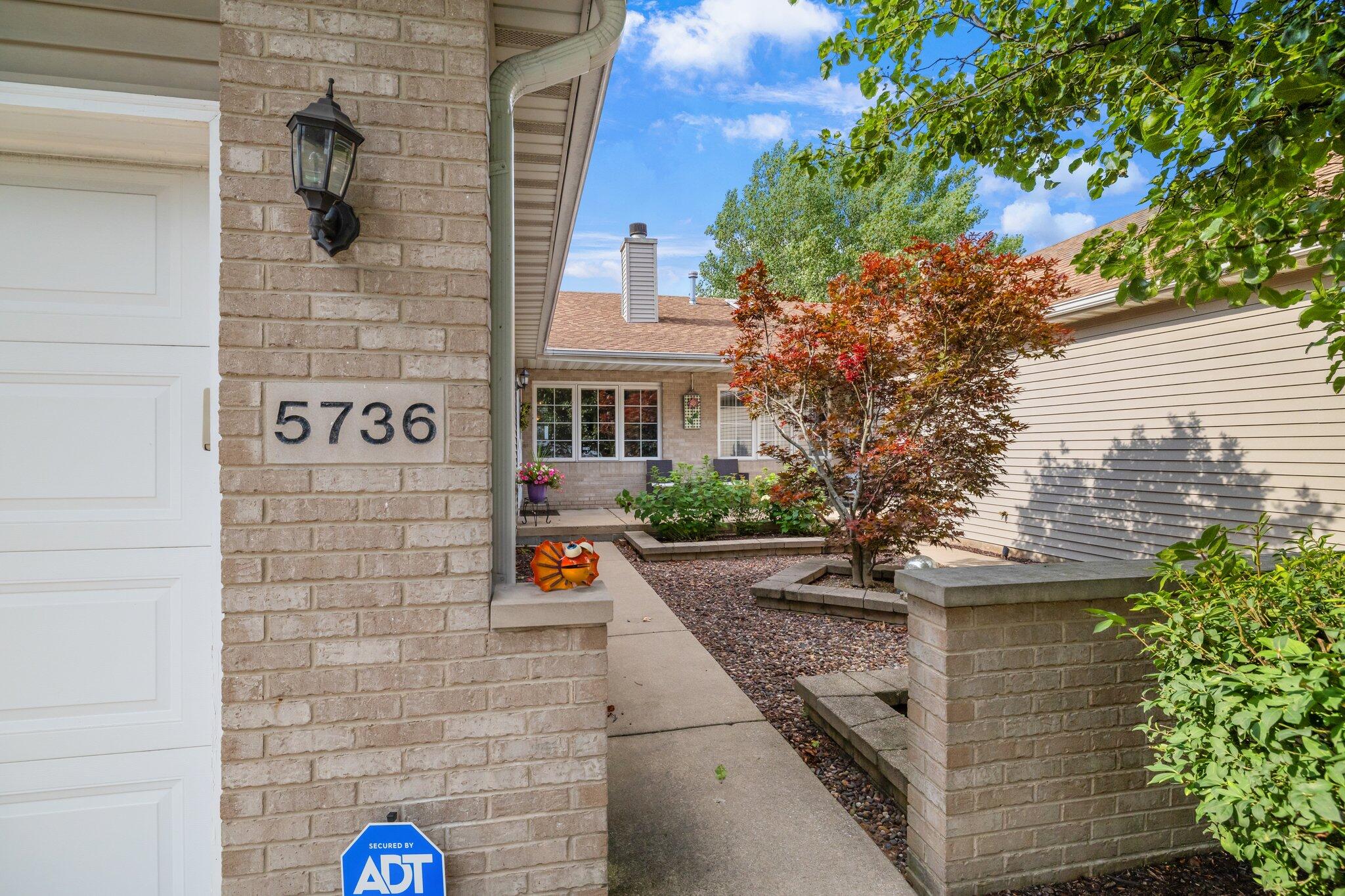 5736 Gull Dr
