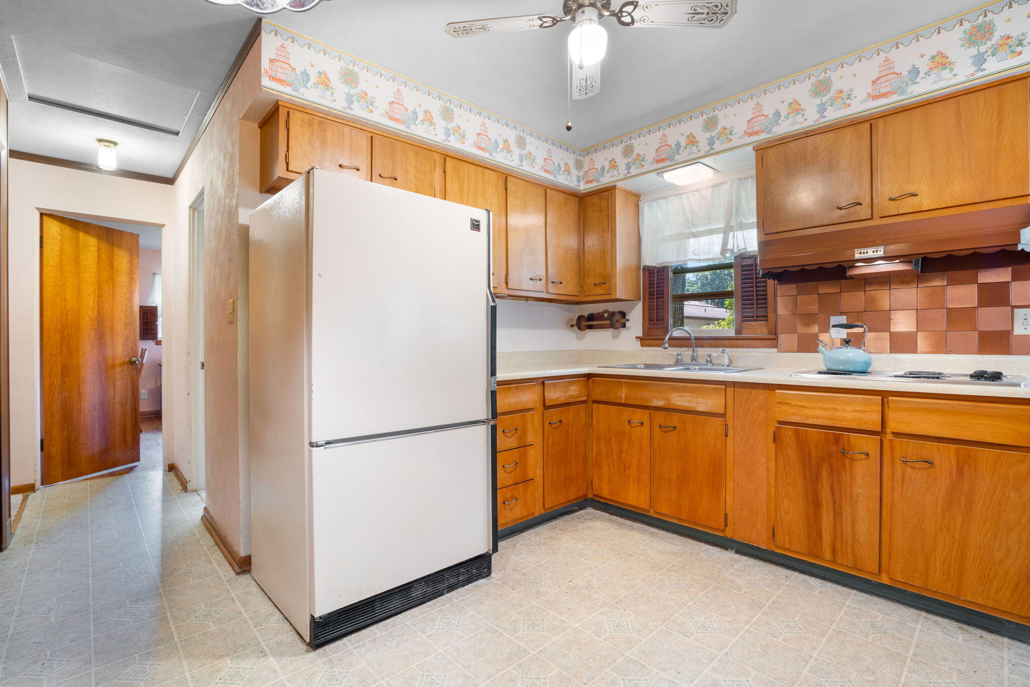286 Crestwood Drive