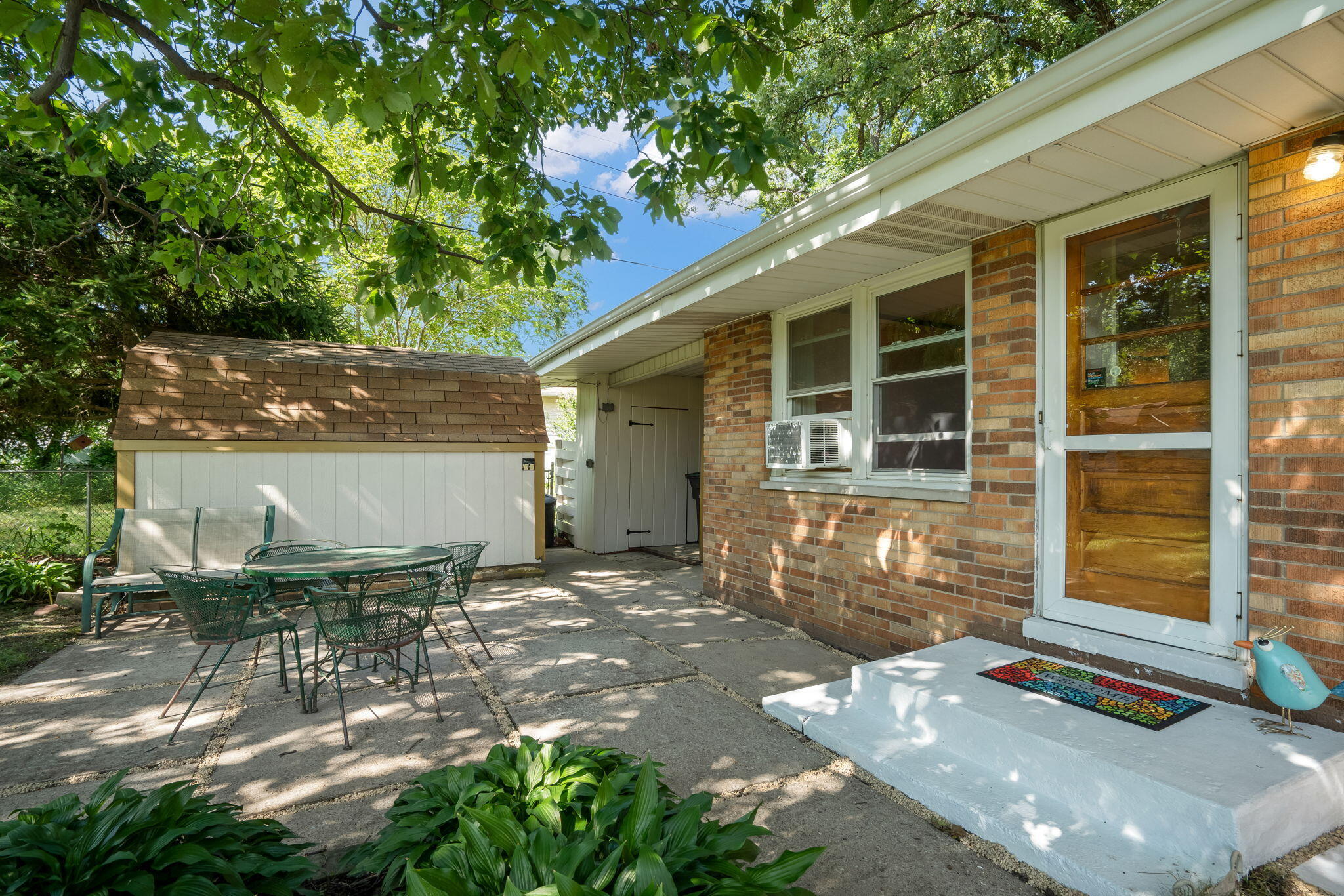 286 Crestwood Drive