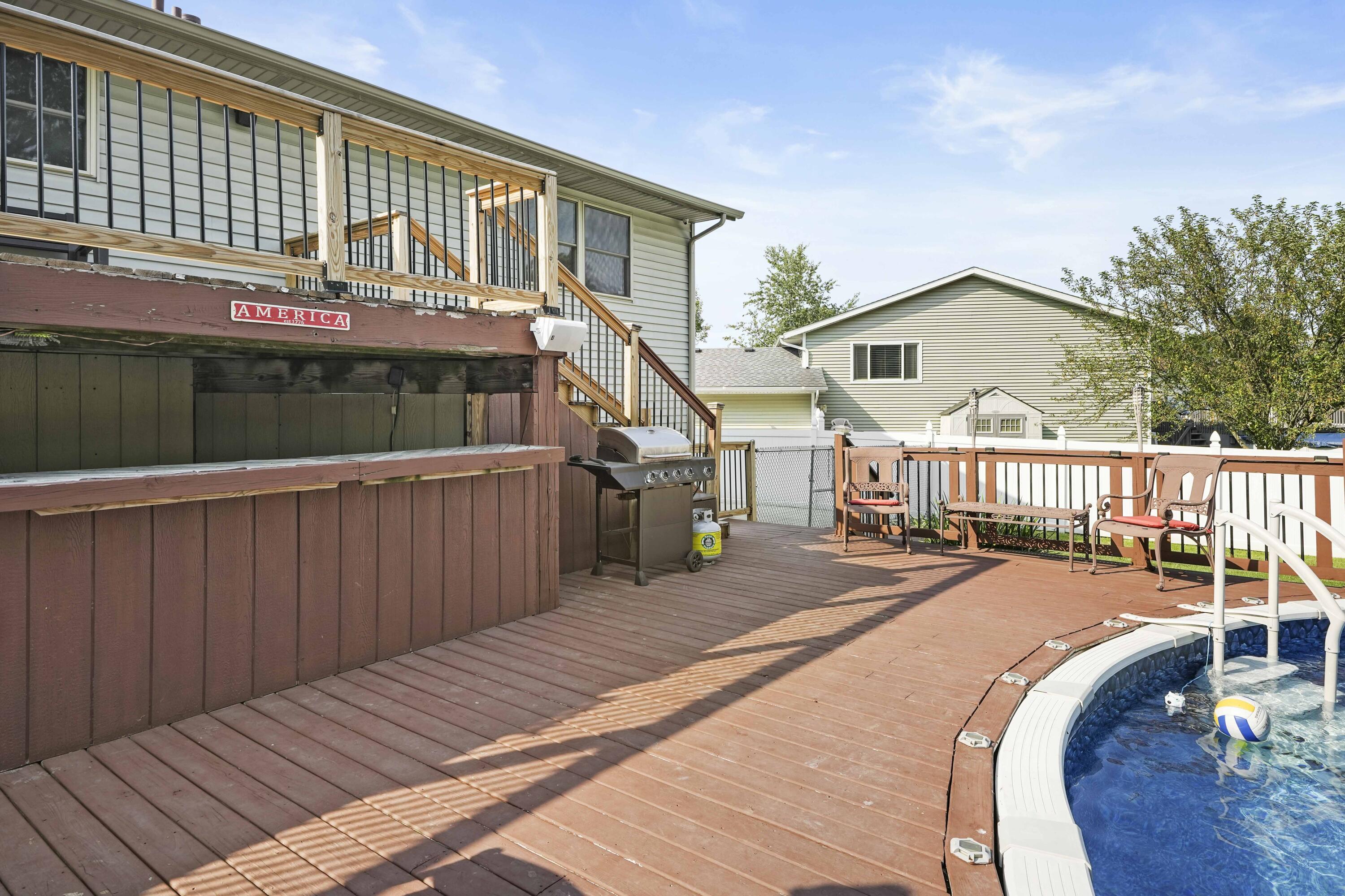 227 Hemlock Court