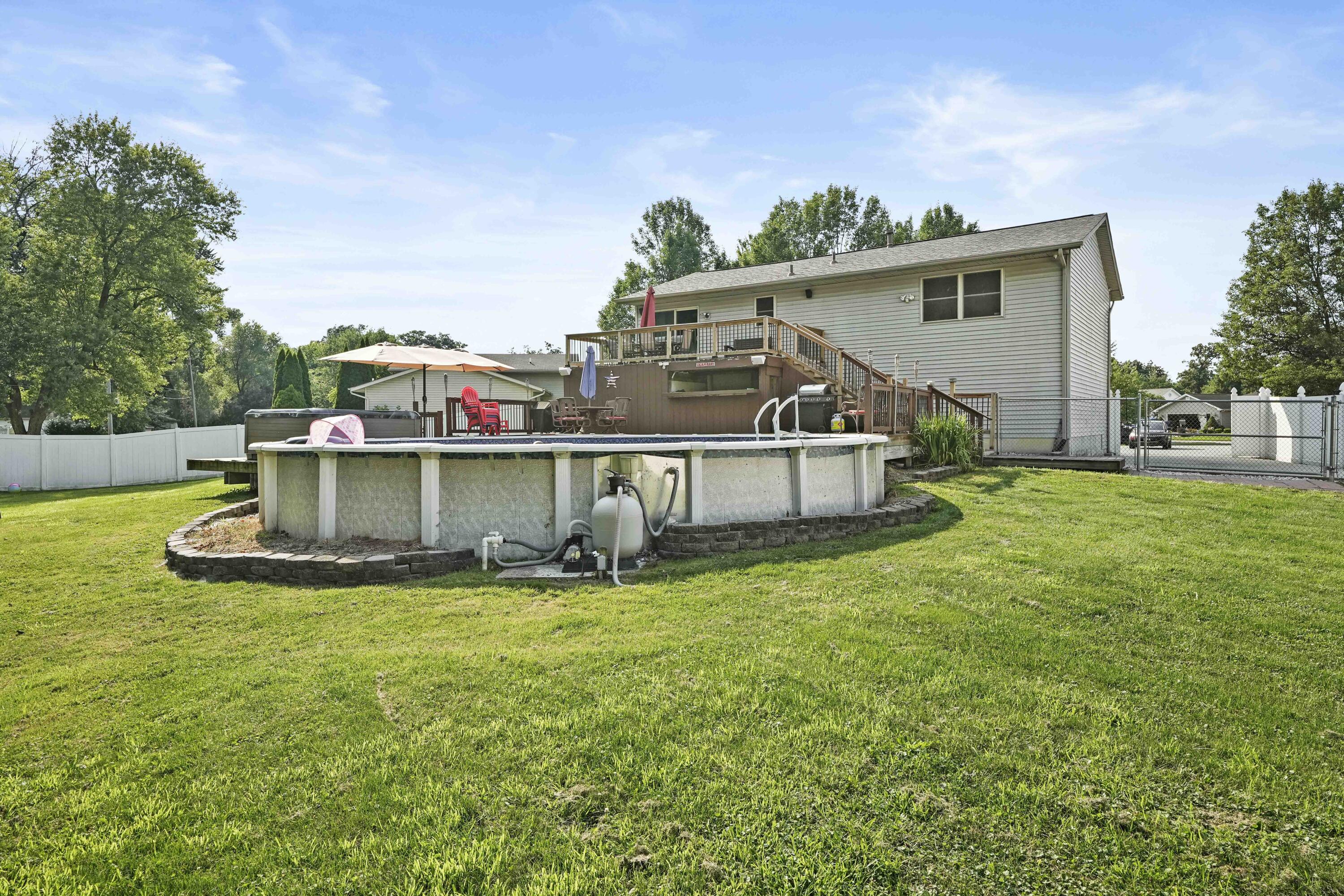 227 Hemlock Court