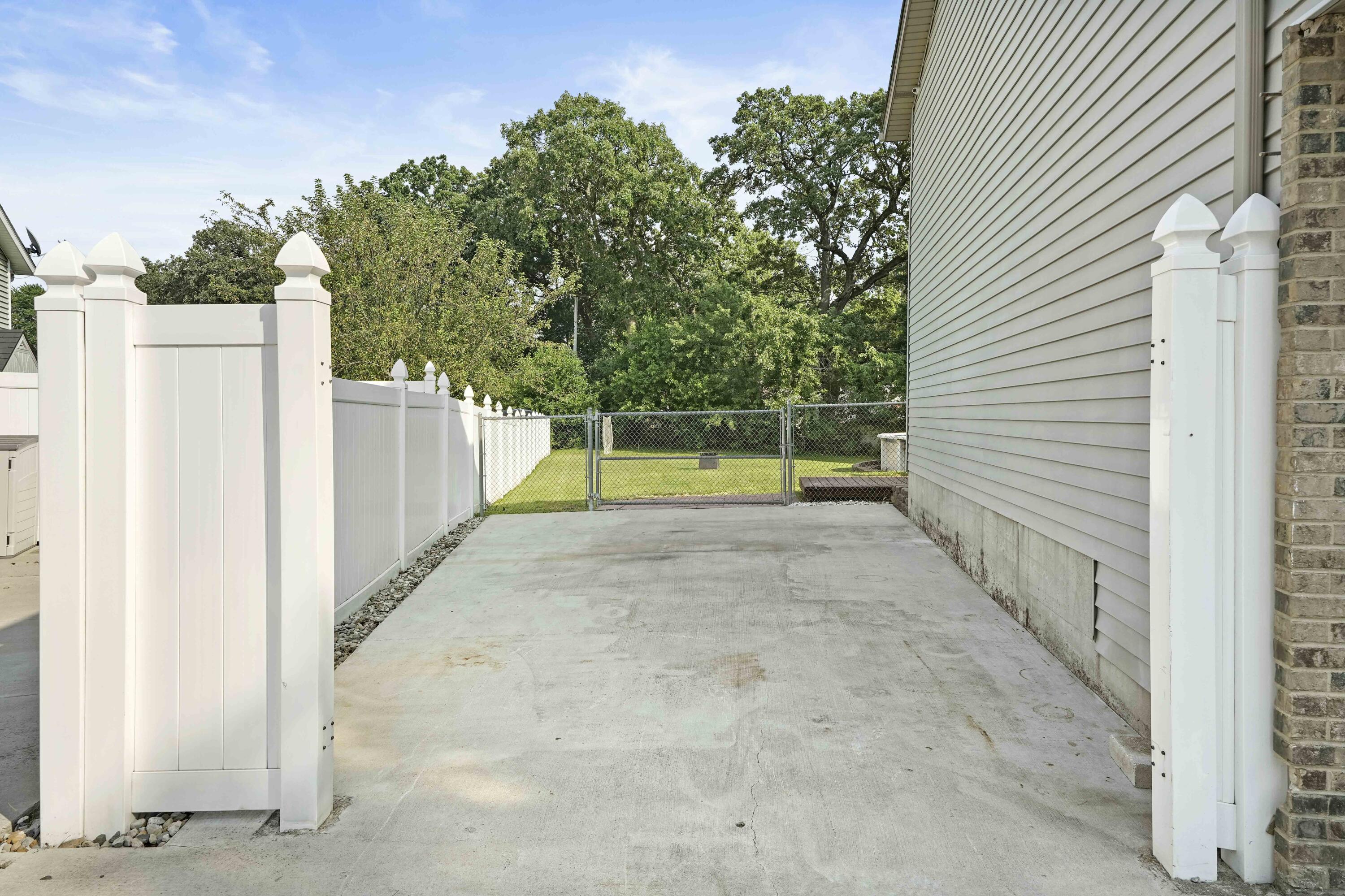 227 Hemlock Court