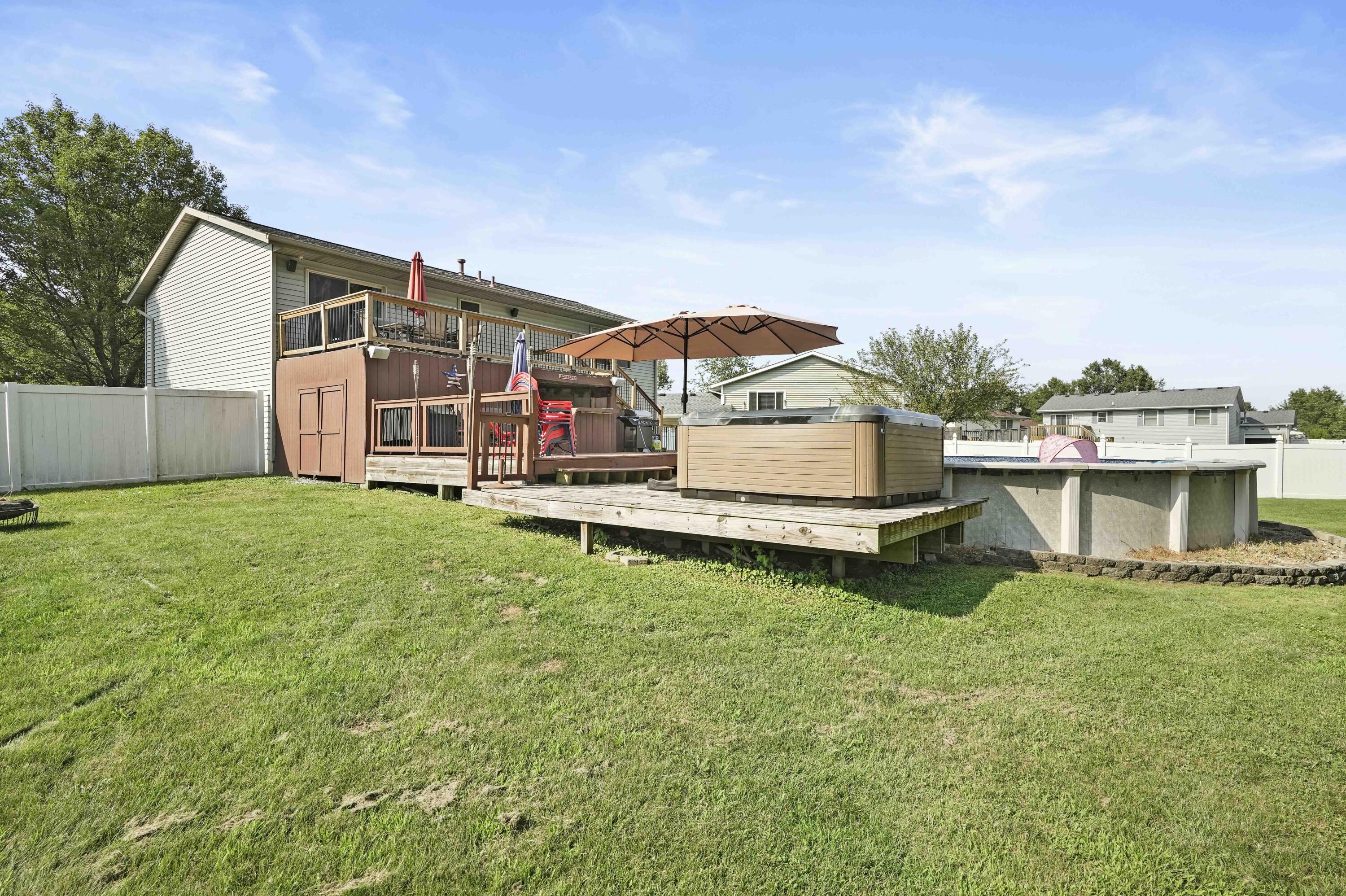227 Hemlock Court