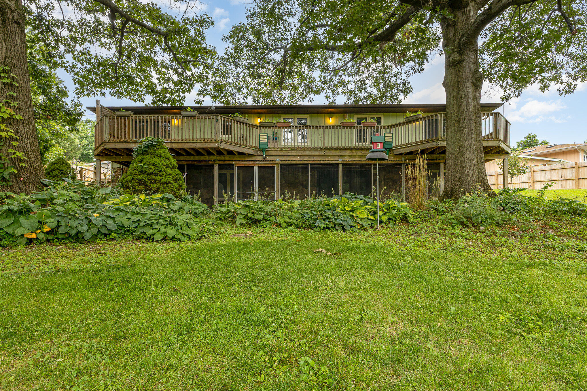3995 E 34th Court