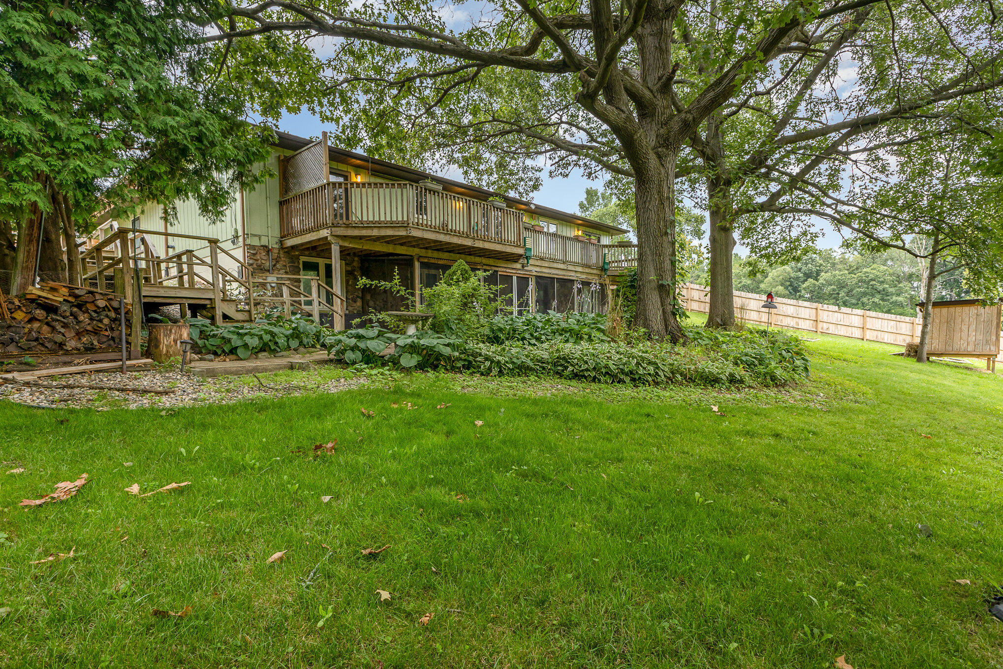 3995 E 34th Court