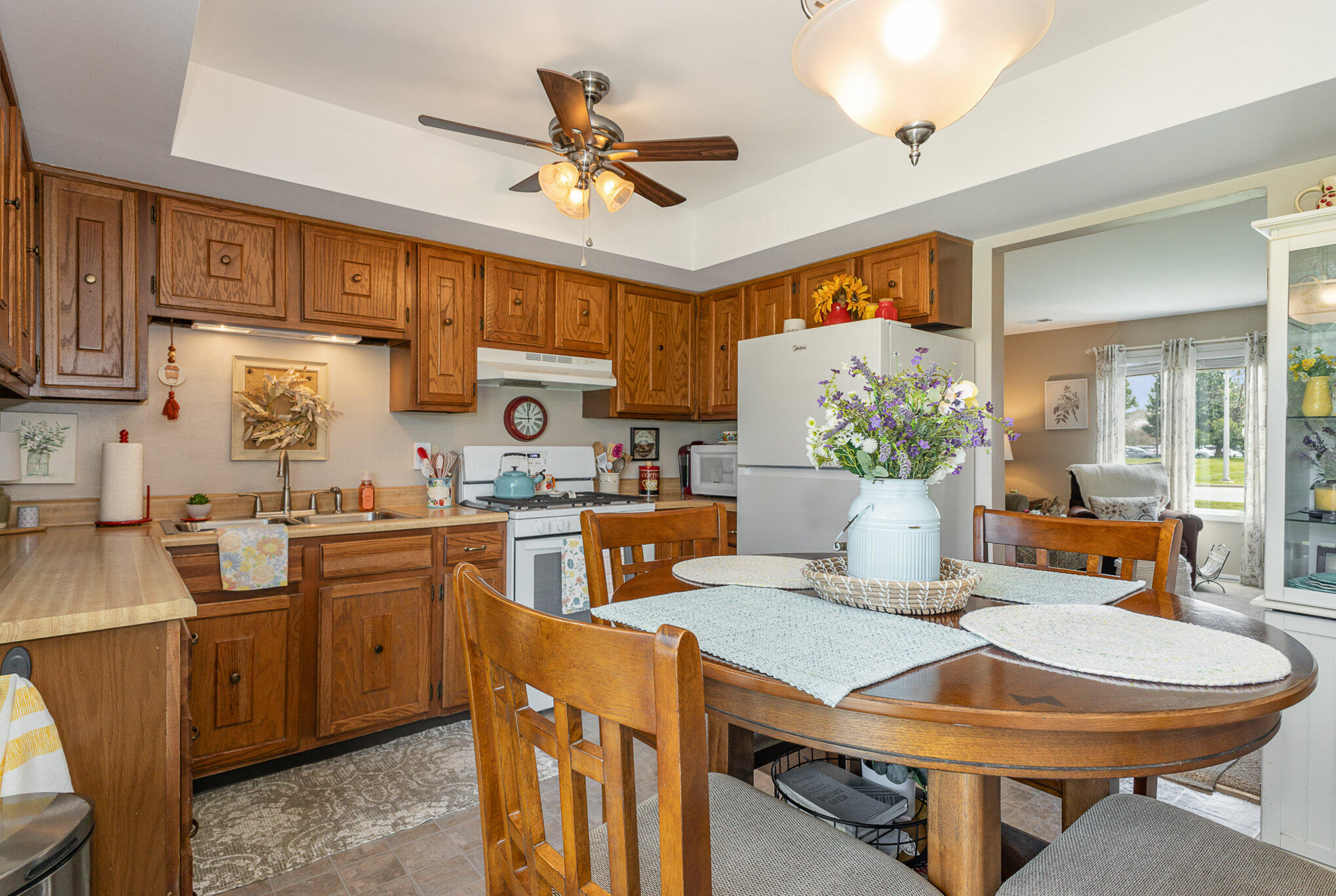9634 Keilman Street Unit: 1N