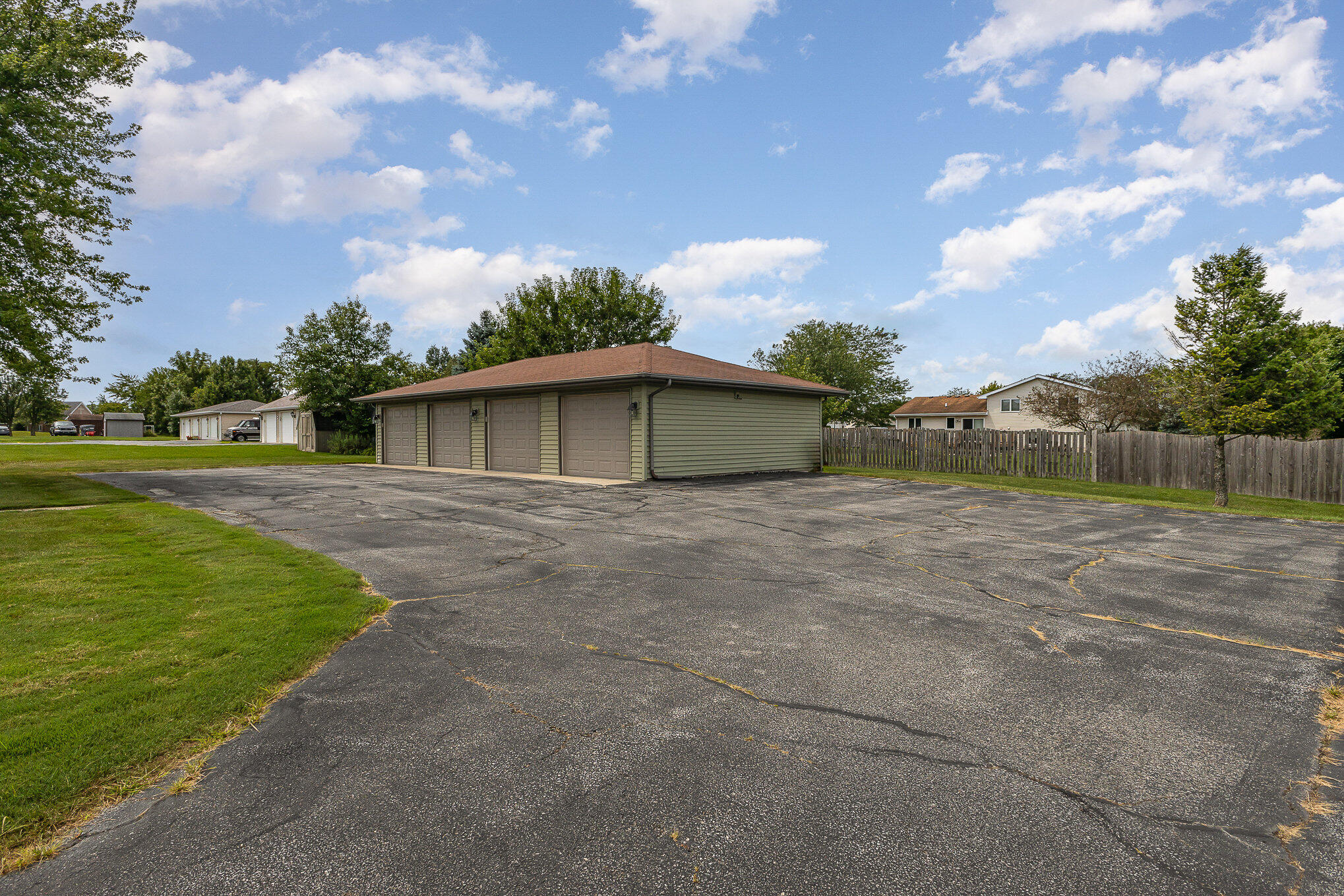 9634 Keilman Street Unit: 1N