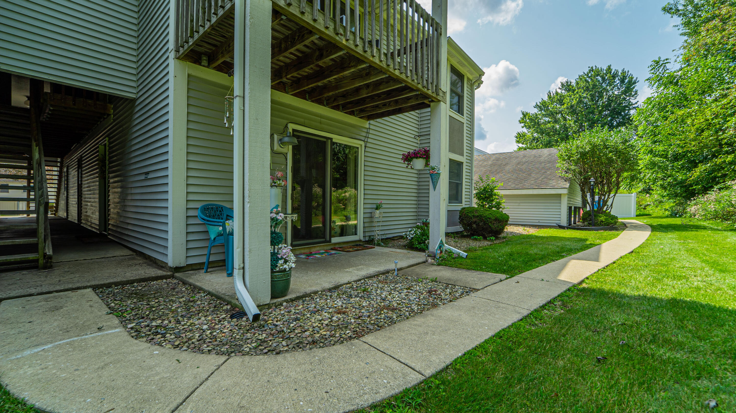 986 Millpond Road N Unit: D